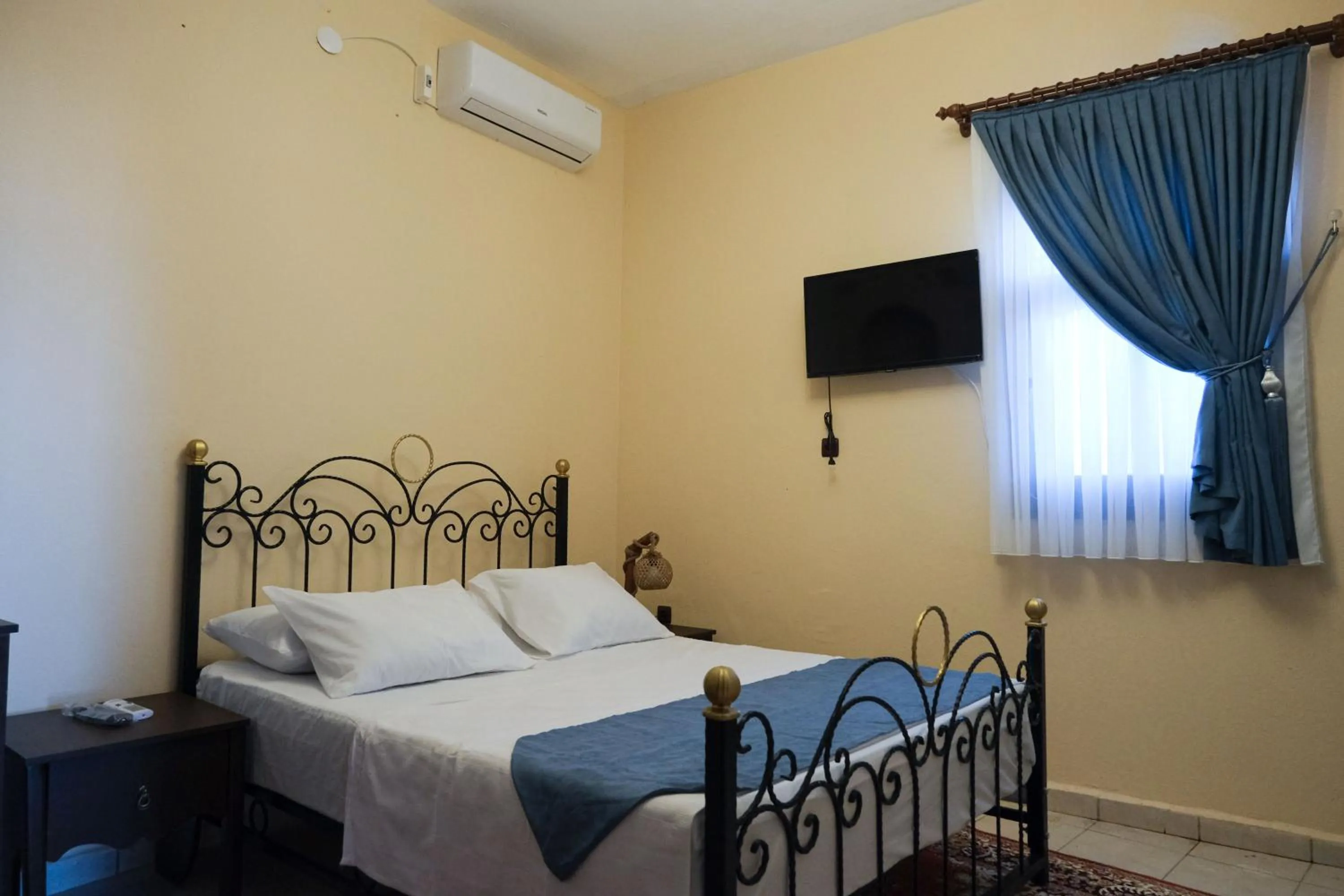 Bed in MİRSTONE TARİHİ KONAK