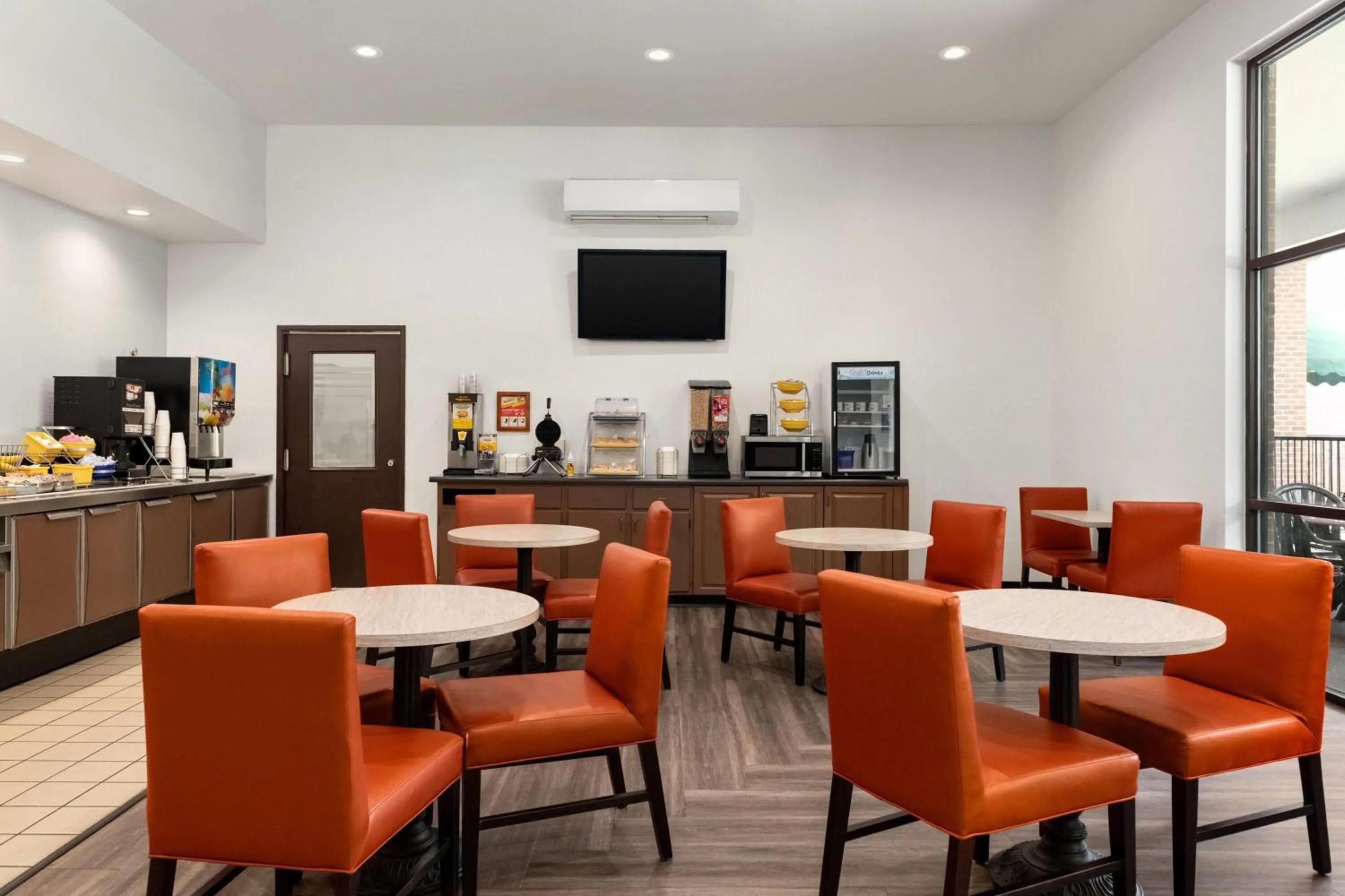 Breakfast in Days Inn by Wyndham Lexington