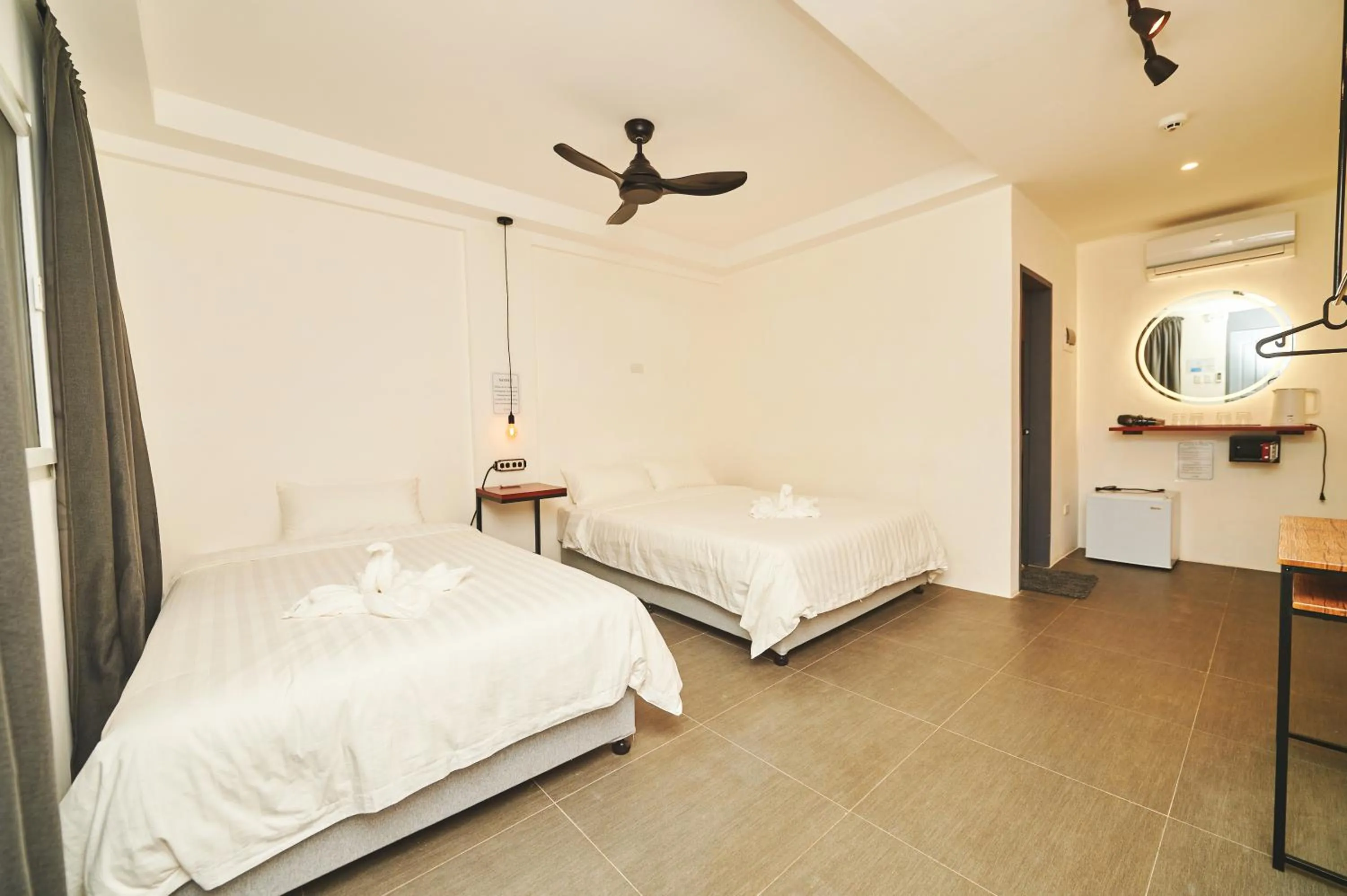 Bed in Hotel Gray in Boracay