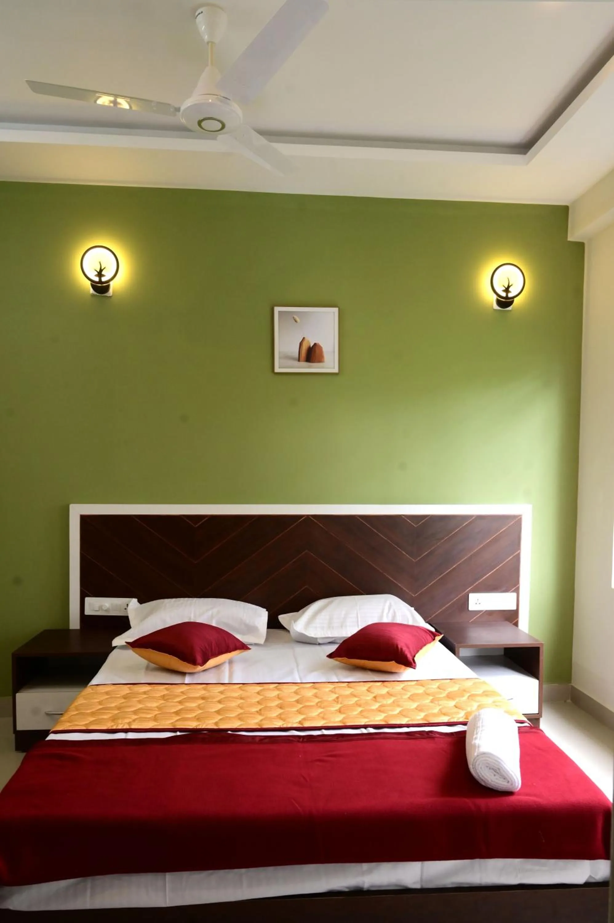 Bed in The Green Room Tourist Home