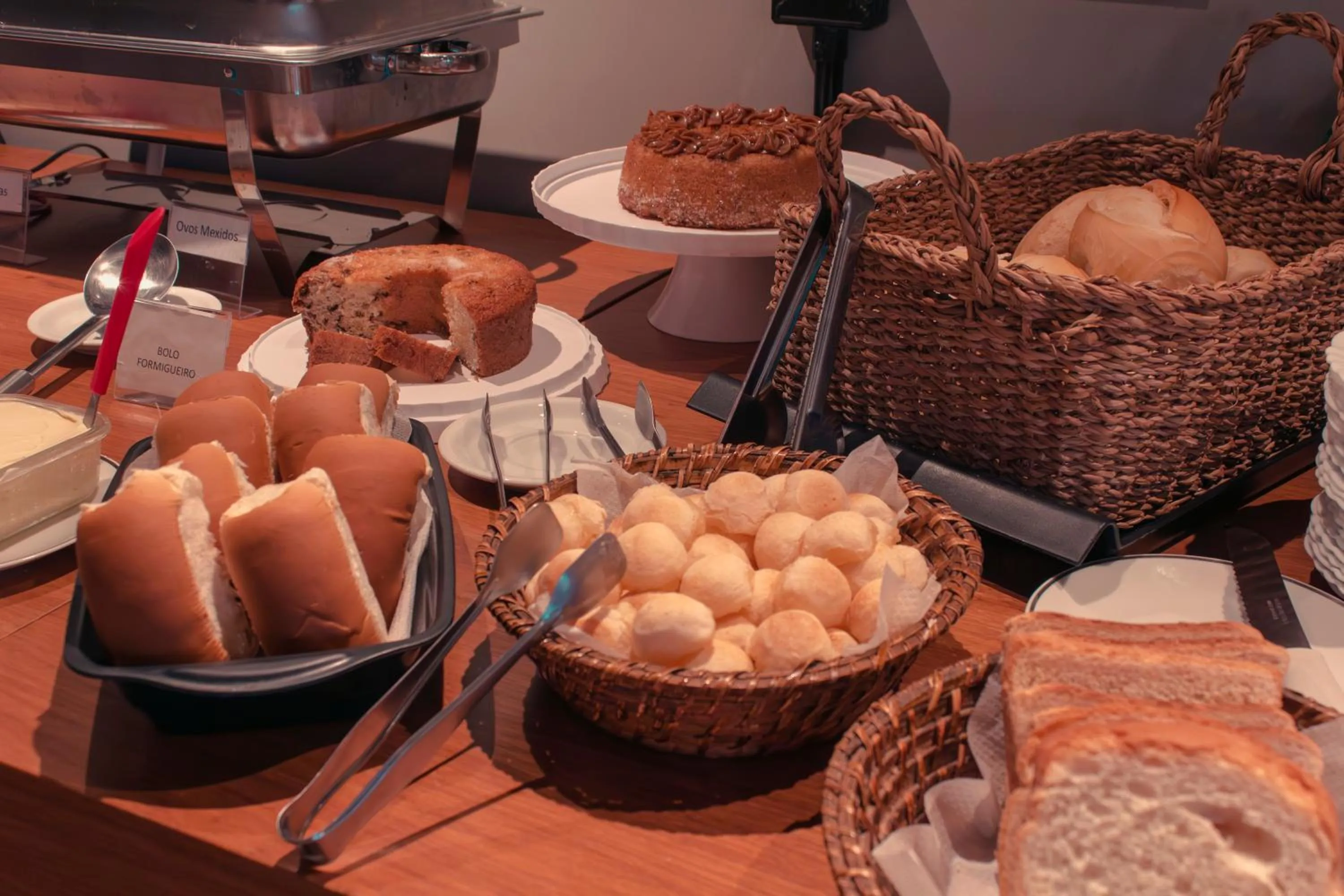 Buffet breakfast in Hotel Apiacas