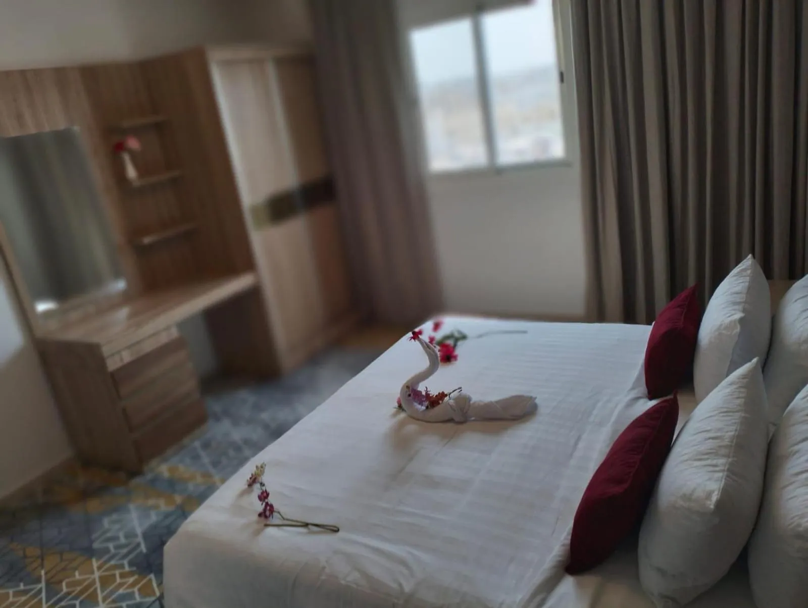 Bedroom, Bed in GOLDEN NEW UMU ALQURAA Hotel