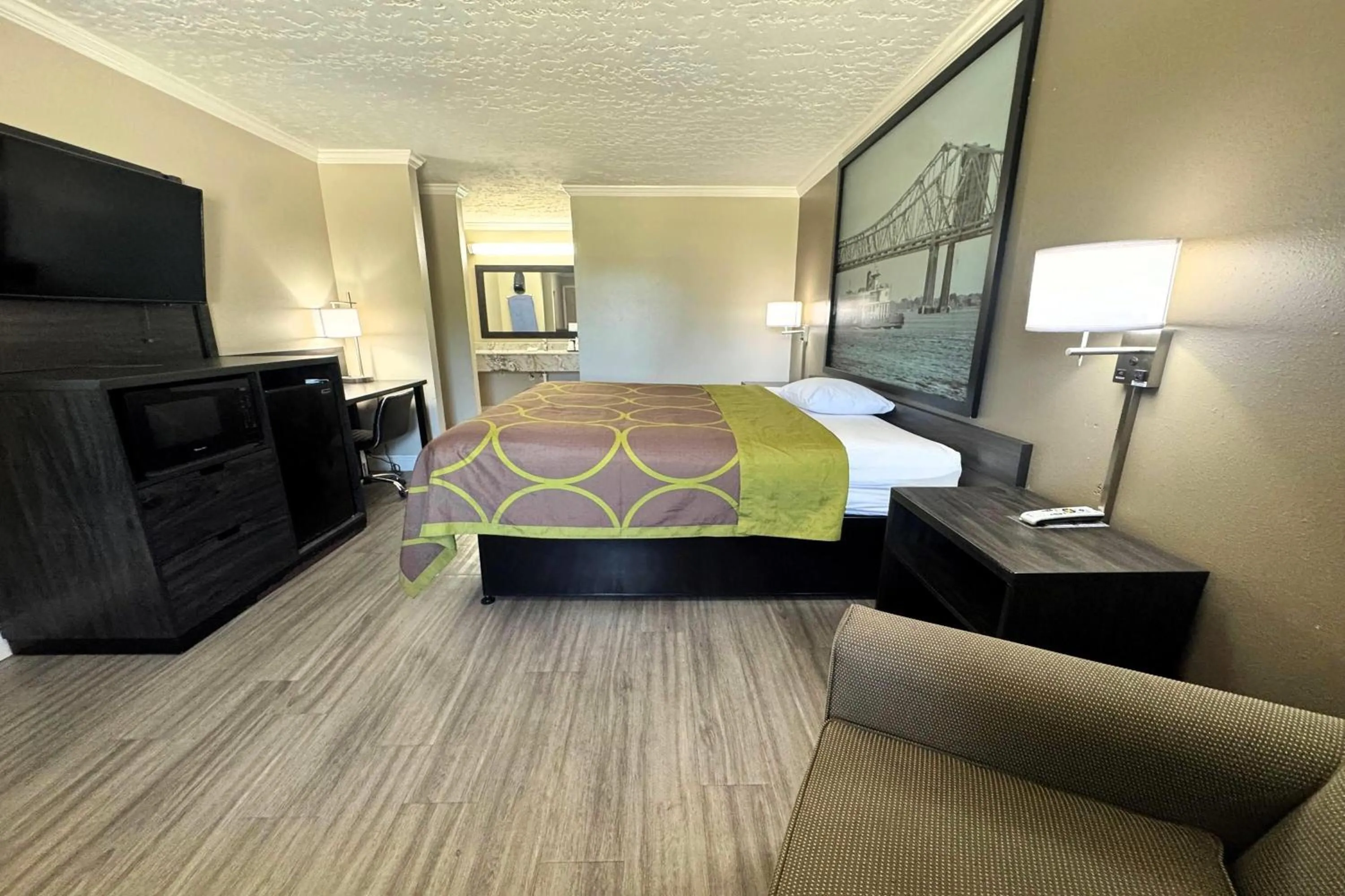 Photo of the whole room, Bed in Super 8 by Wyndham Picayune