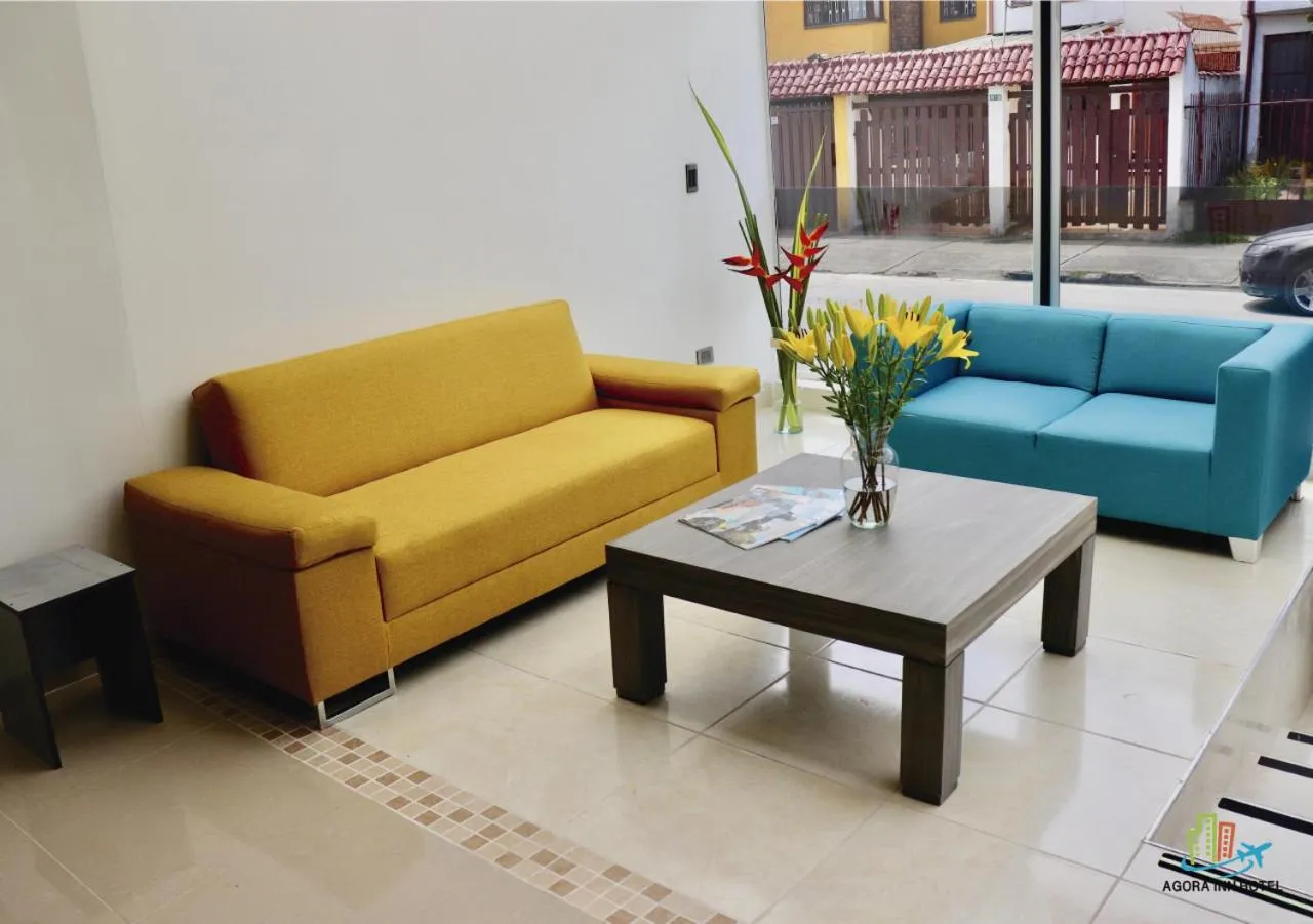 Text overlay in Ayenda 1024 Agora Inn Hotel