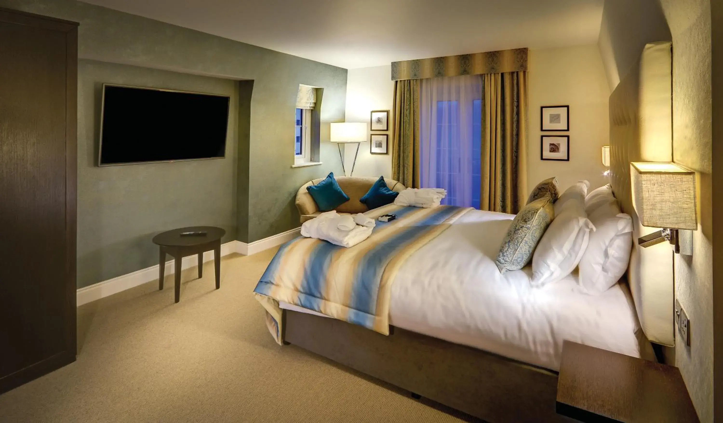 Bedroom, Bed in Hythe Imperial Hotel, Spa & Golf Bedroom, Bed in Hythe Imperial Hotel, Spa & Golf