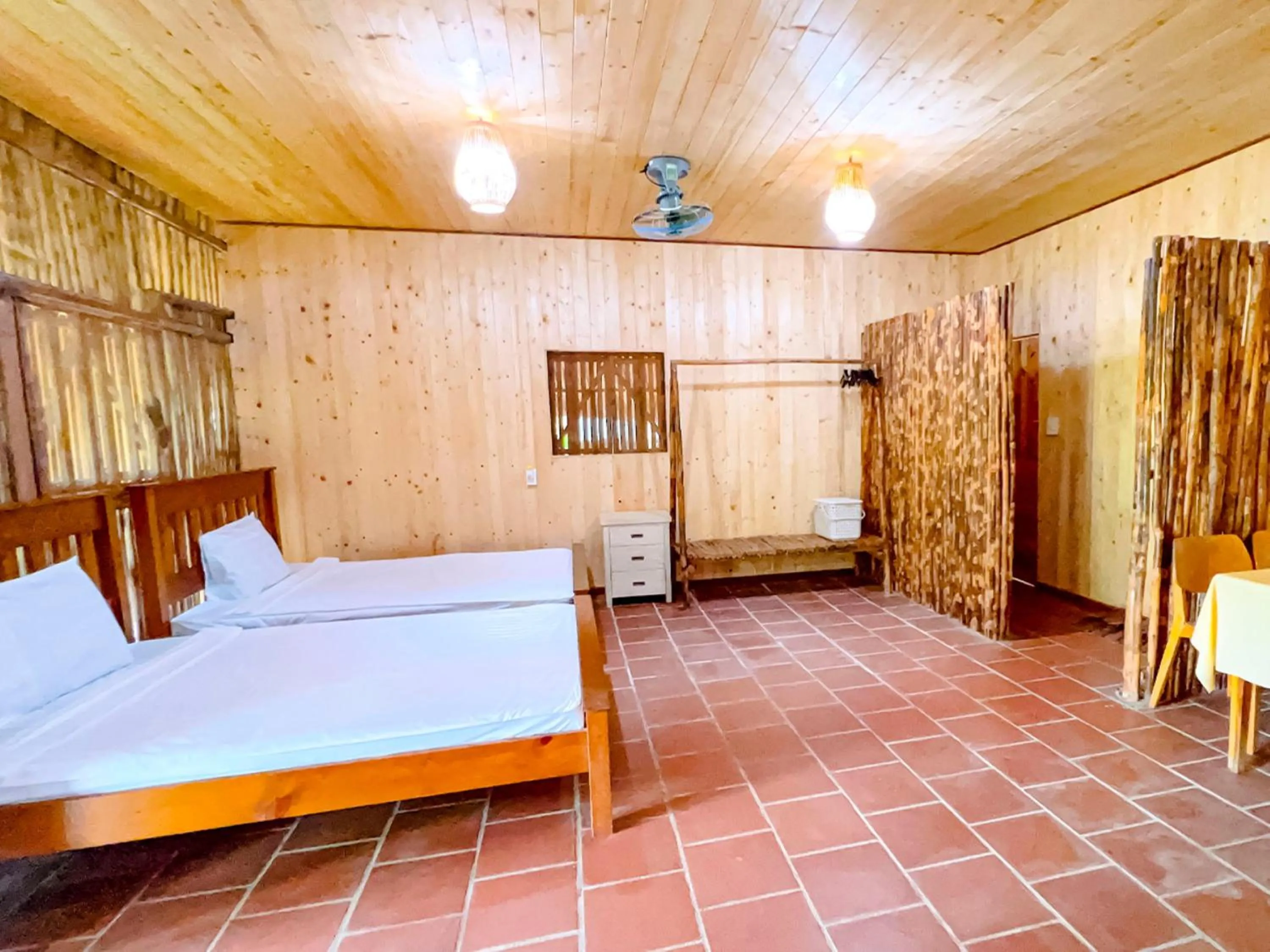 Bed in Me bungalow beach resort