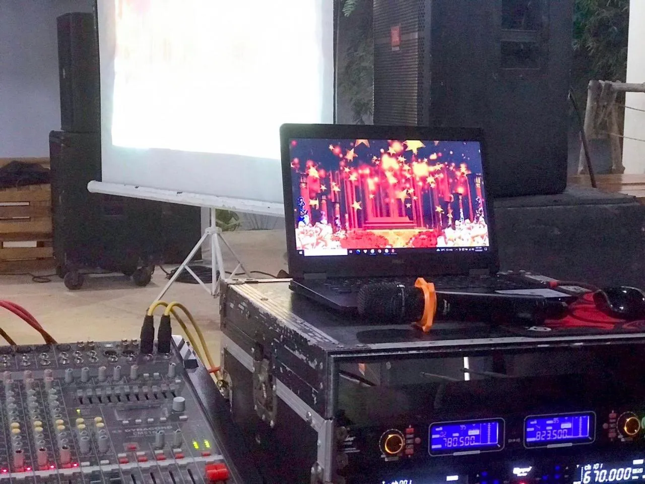 BBQ facilities in Me bungalow beach resort