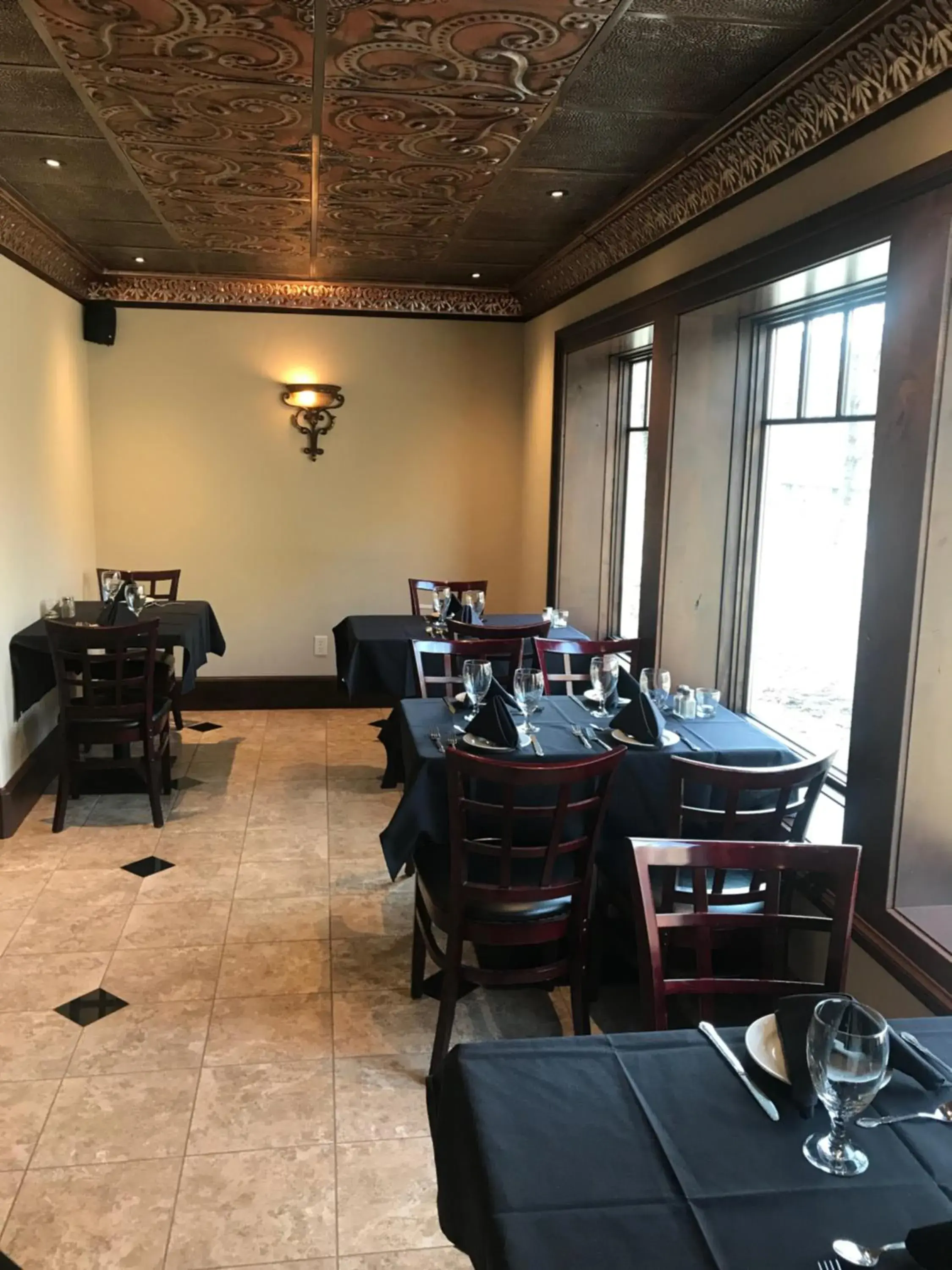Restaurant/places to eat in Riverside Hot Springs Inn & Spa - Adults Only Restaurant/places to eat in Riverside Hot Springs Inn & Spa - Adults Only