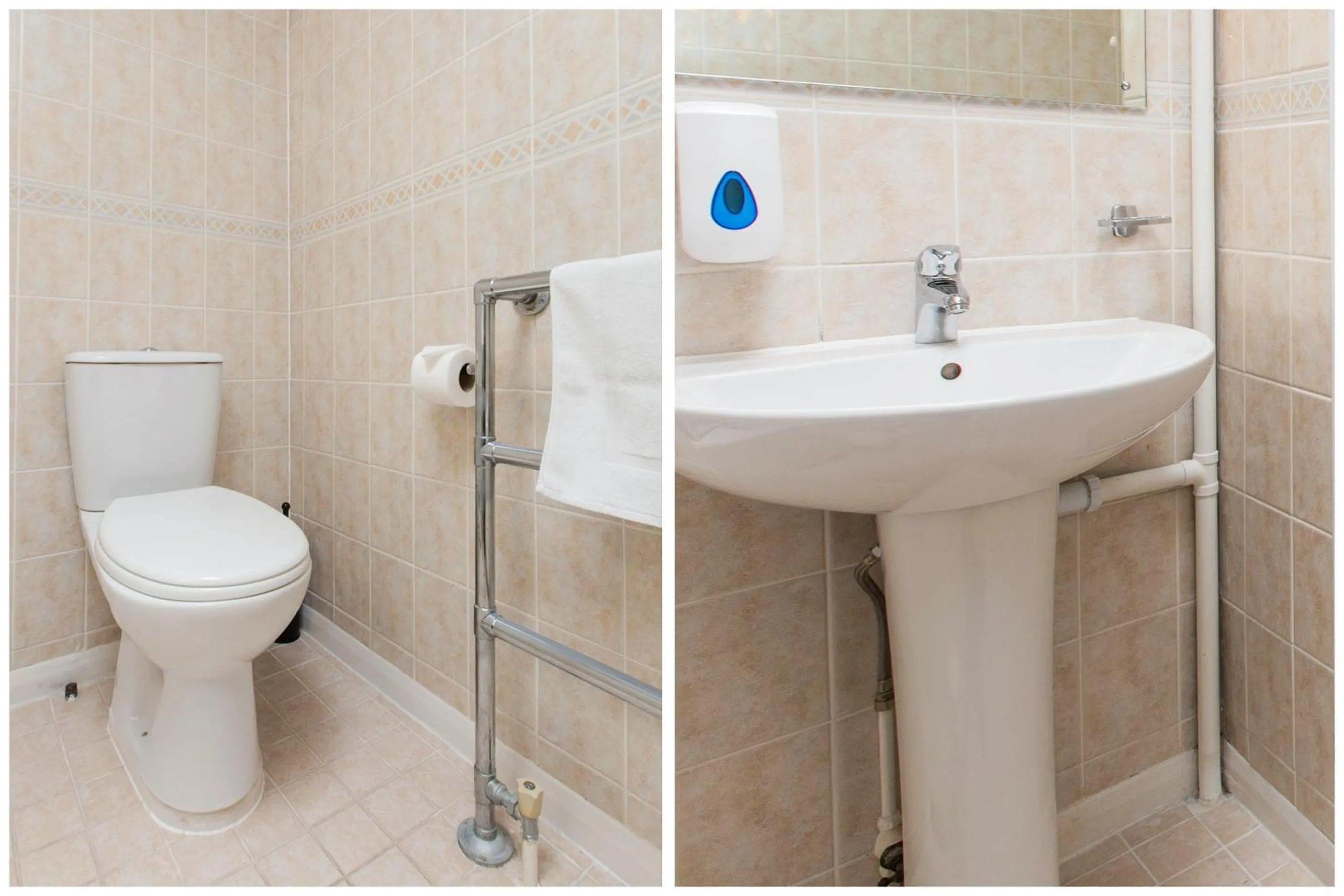 Bathroom in OYO Stade Court Hotel