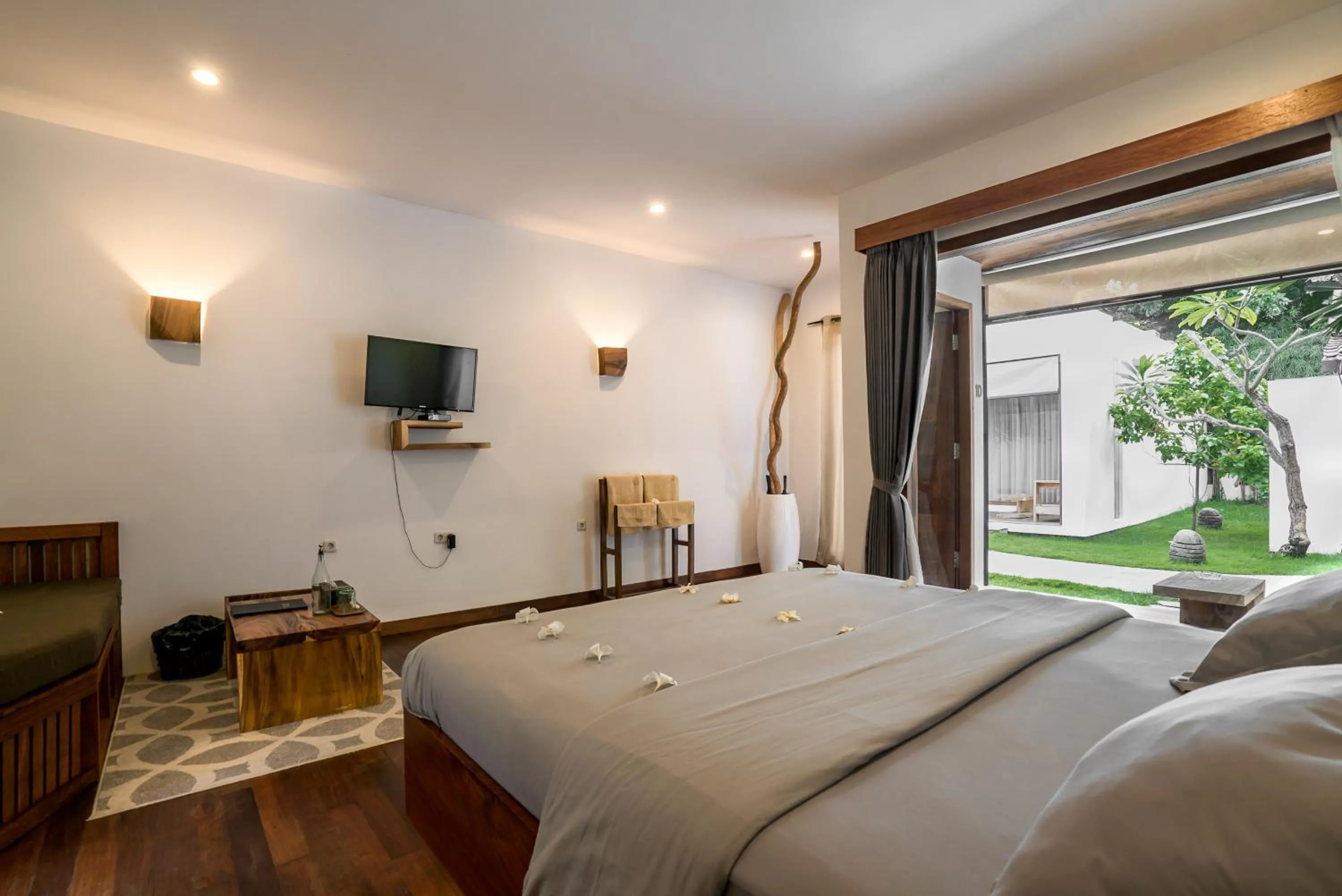 Bedroom, Bed in Villa Nero