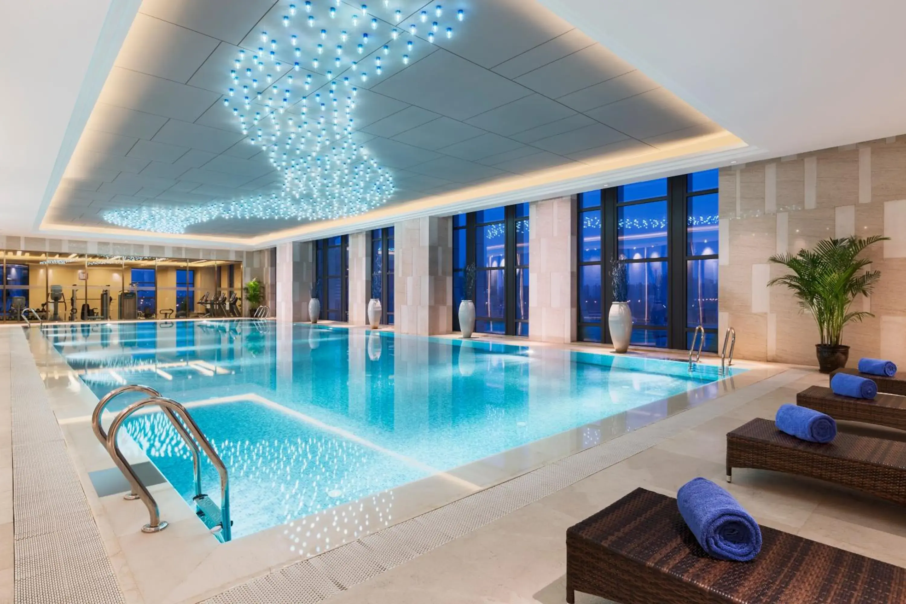 Swimming pool in Wanda Realm Yinchuan Swimming pool in Wanda Realm Yinchuan