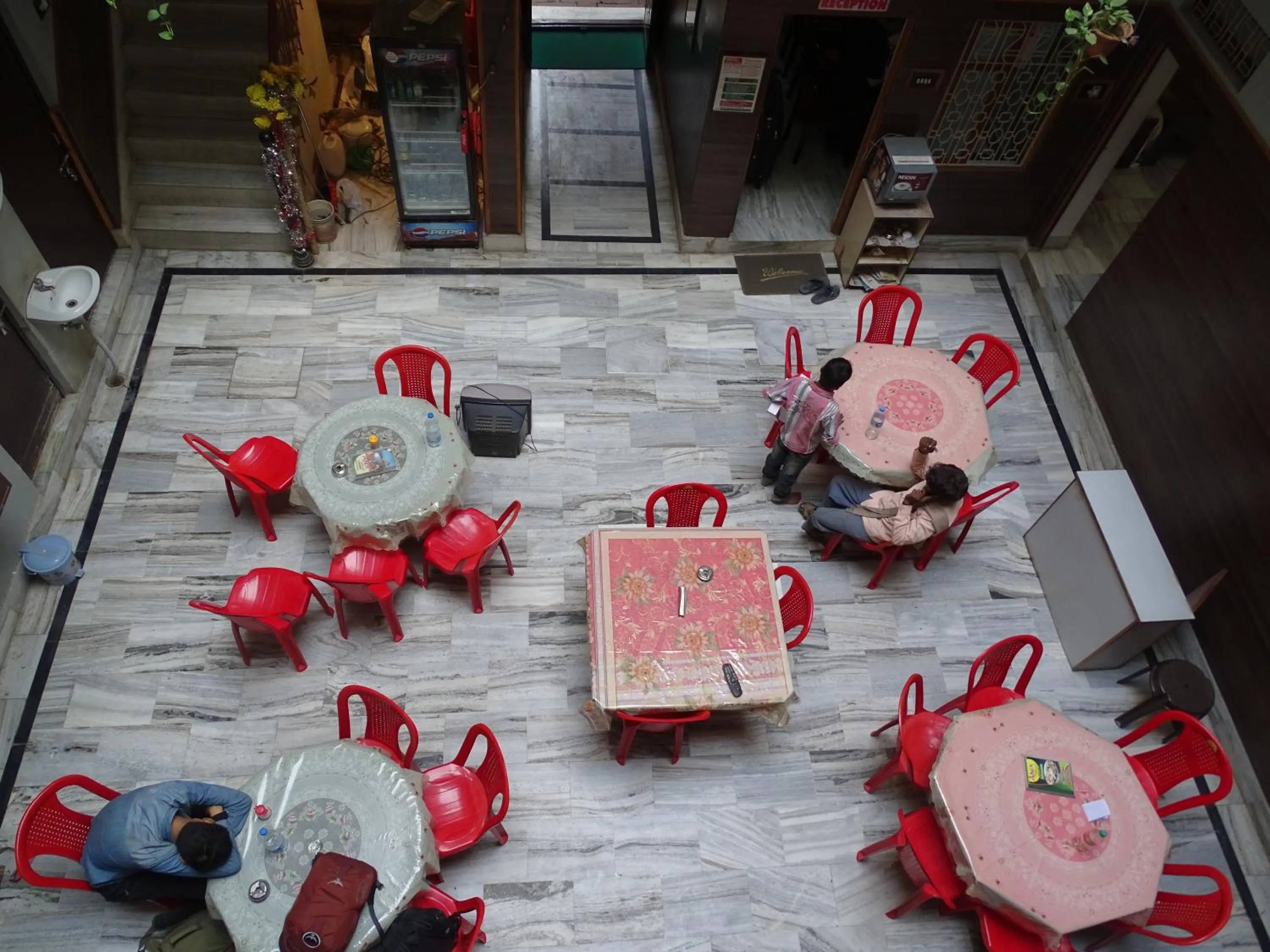 Restaurant/places to eat in Teerth Guest House