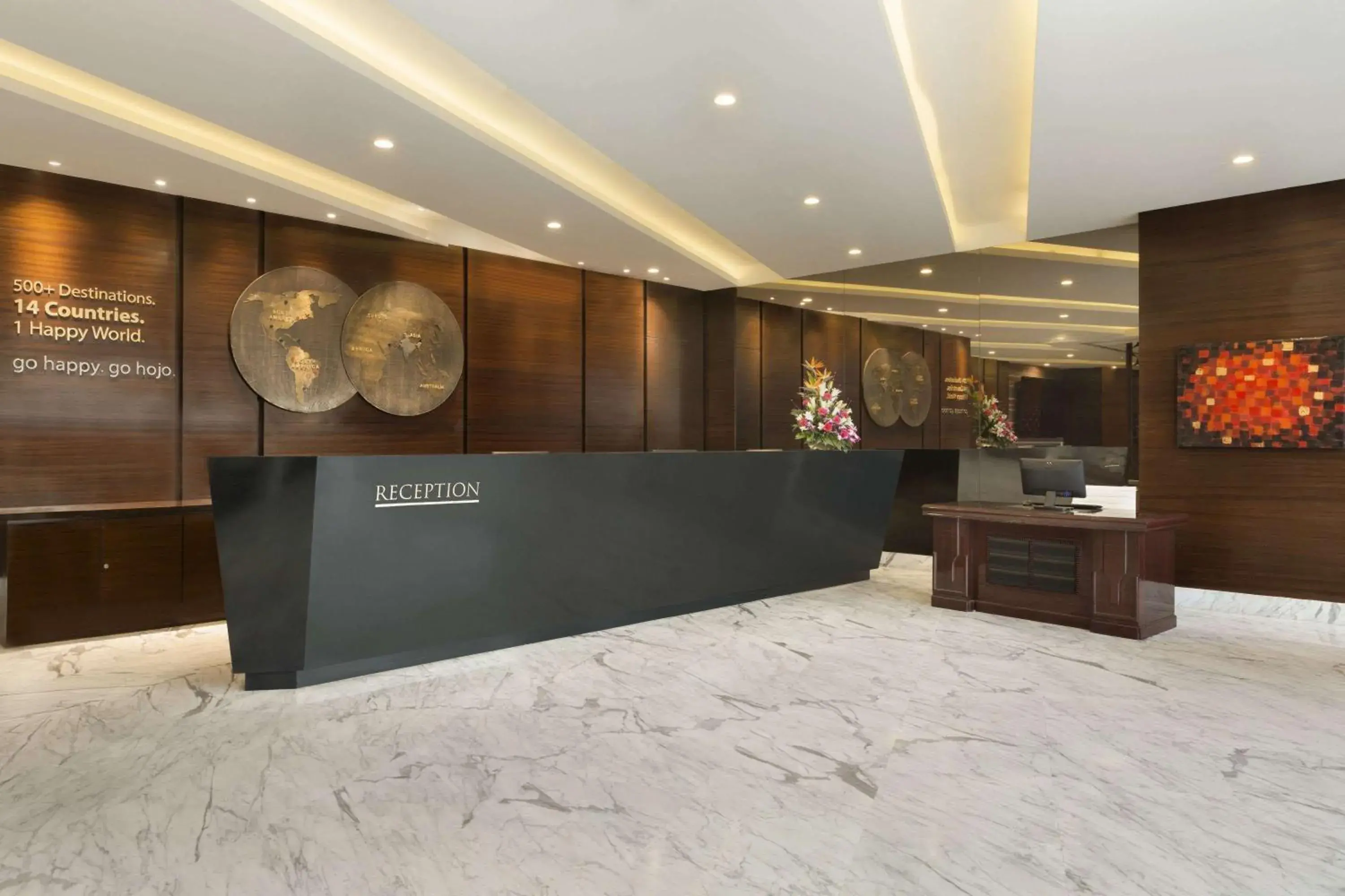 Lobby or reception in Howard Johnson By Wyndham, Hebbal, Bengaluru Lobby or reception in Howard Johnson By Wyndham, Hebbal, Bengaluru