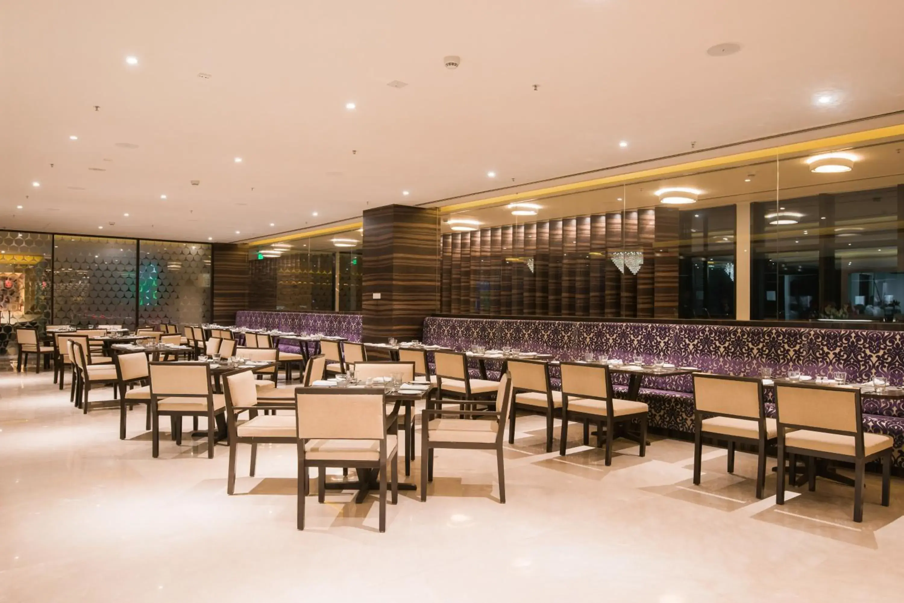 Restaurant/places to eat in Howard Johnson By Wyndham, Hebbal, Bengaluru Restaurant/places to eat in Howard Johnson By Wyndham, Hebbal, Bengaluru