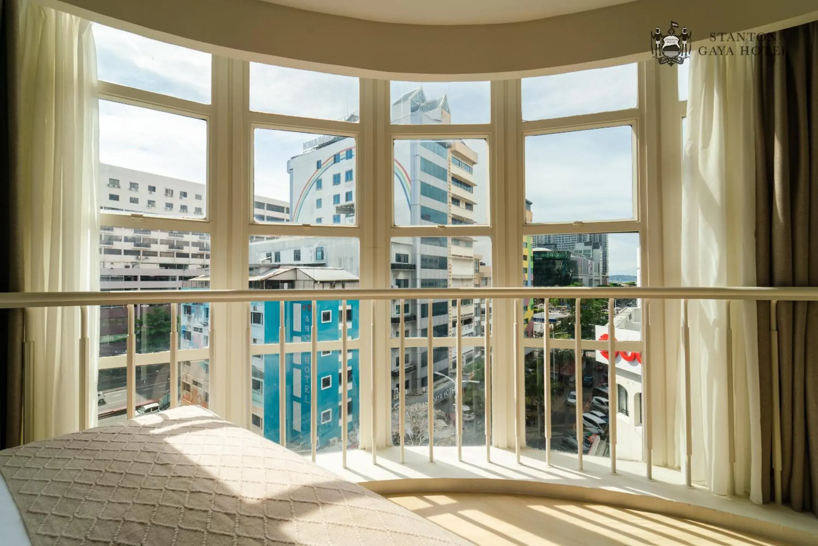 City view, Bed in Stanton Gaya Hotel City view, Bed in Stanton Gaya Hotel