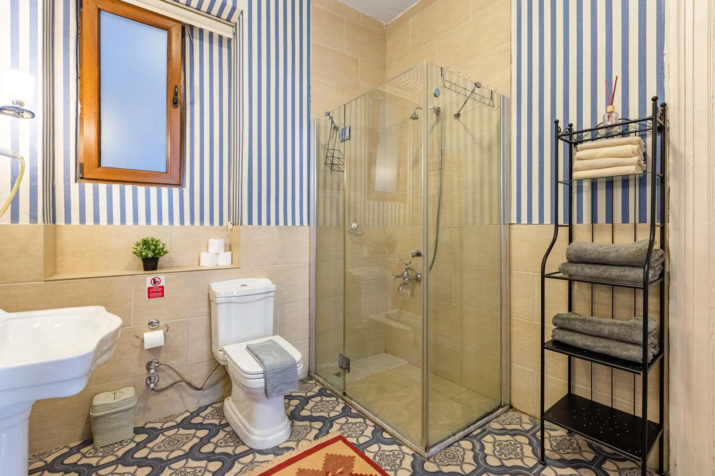 Bathroom in Ali Pasha Apartment