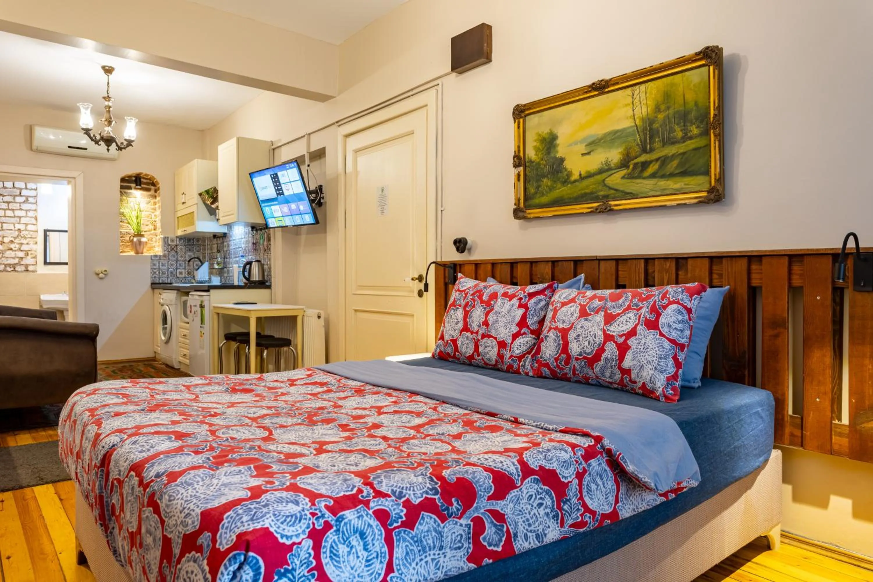 Bed in Ali Pasha Apartment