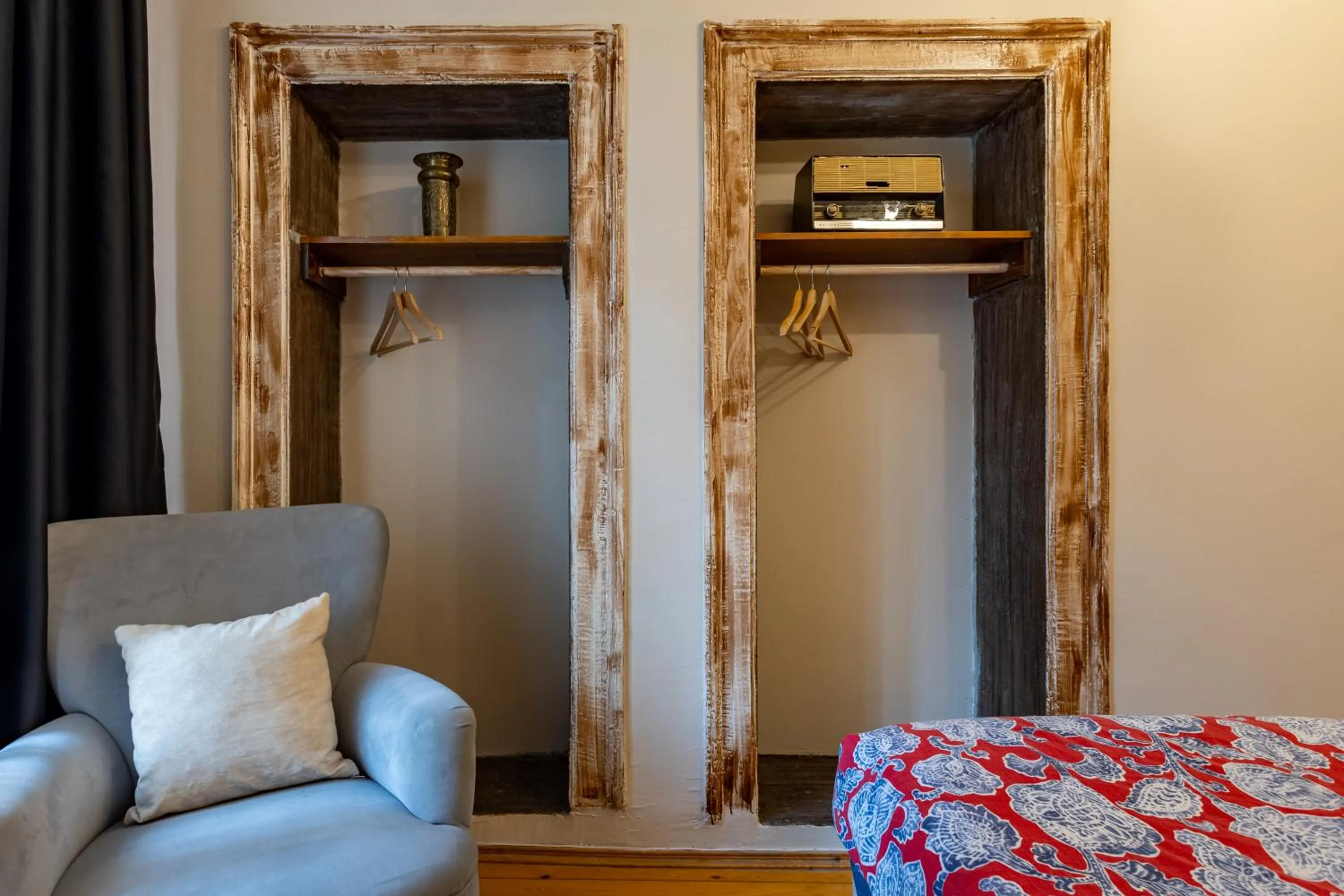 wardrobe in Ali Pasha Apartment