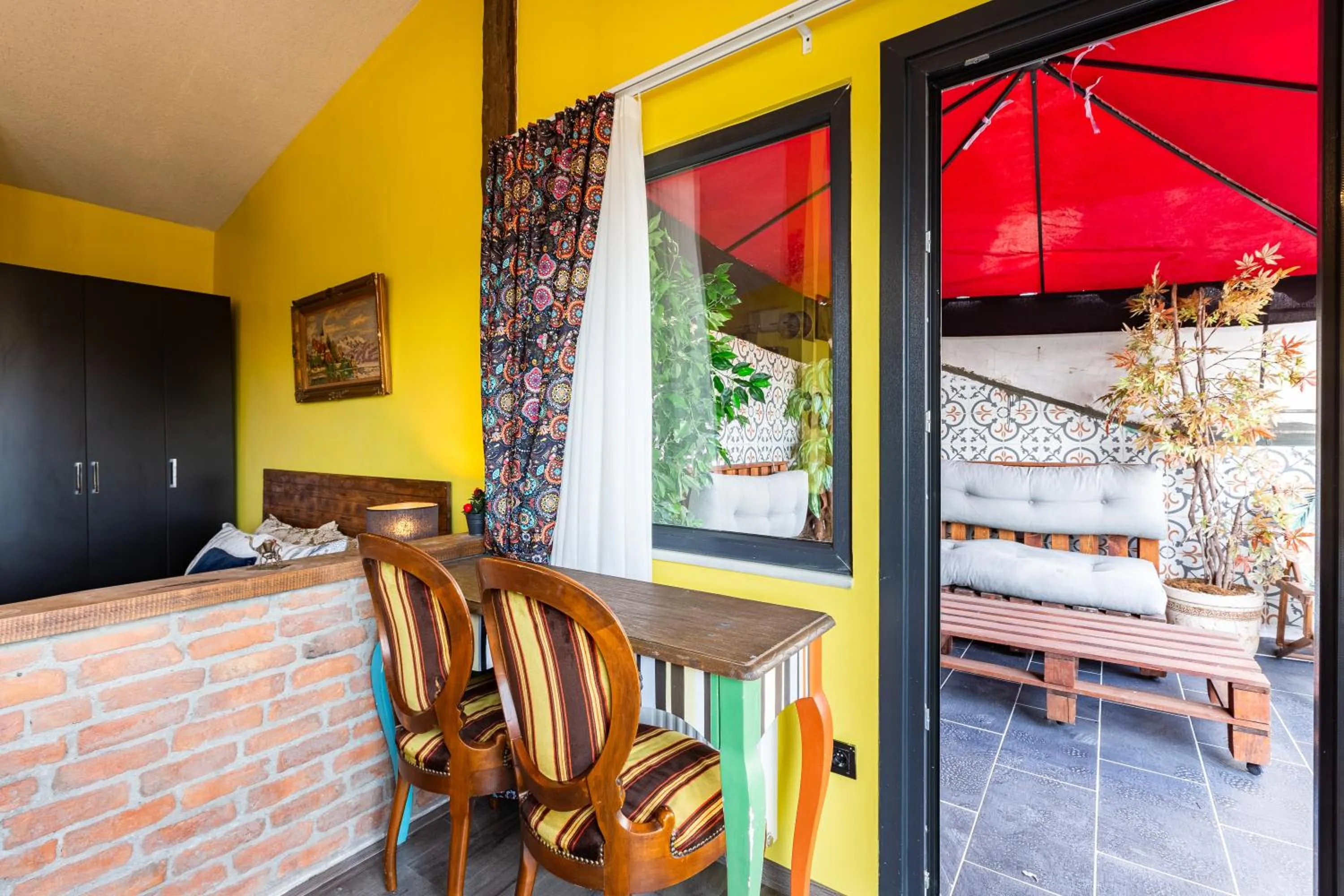 Patio in Ali Pasha Apartment