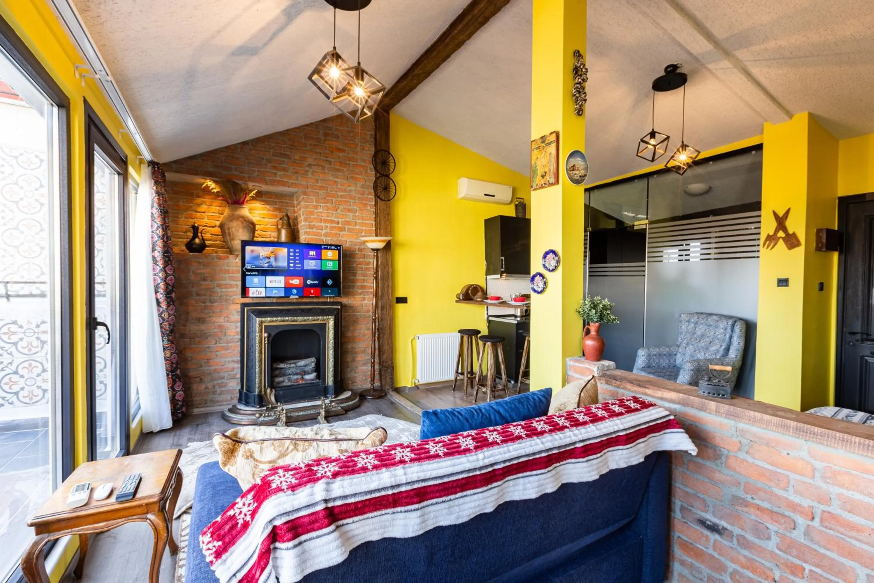 Photo of the whole room in Ali Pasha Apartment