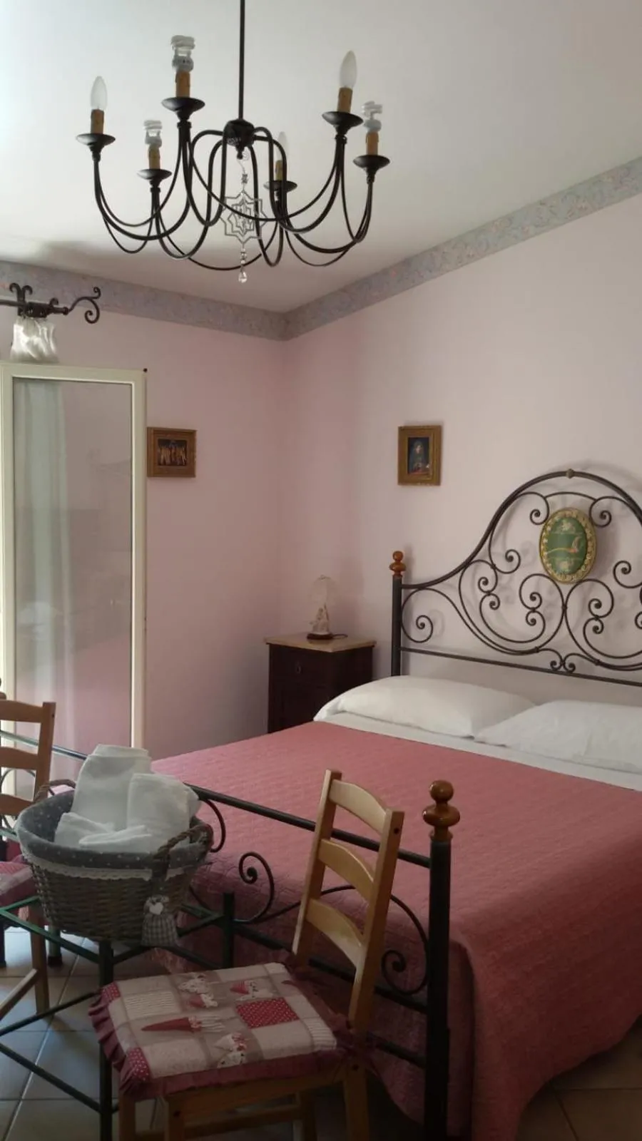 Bed in Cinisi 89 B&B