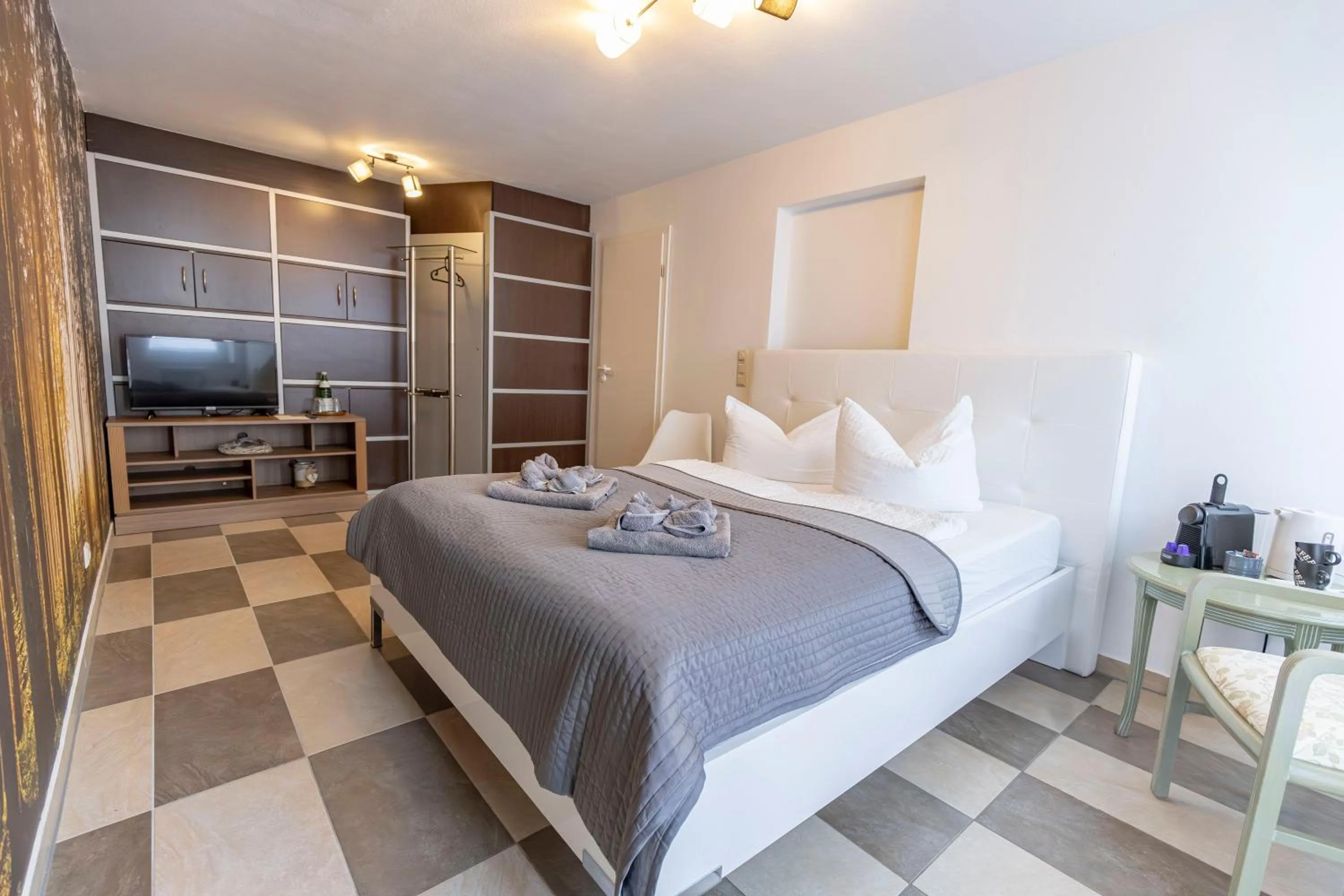 Bed in Pension Schlossidyll