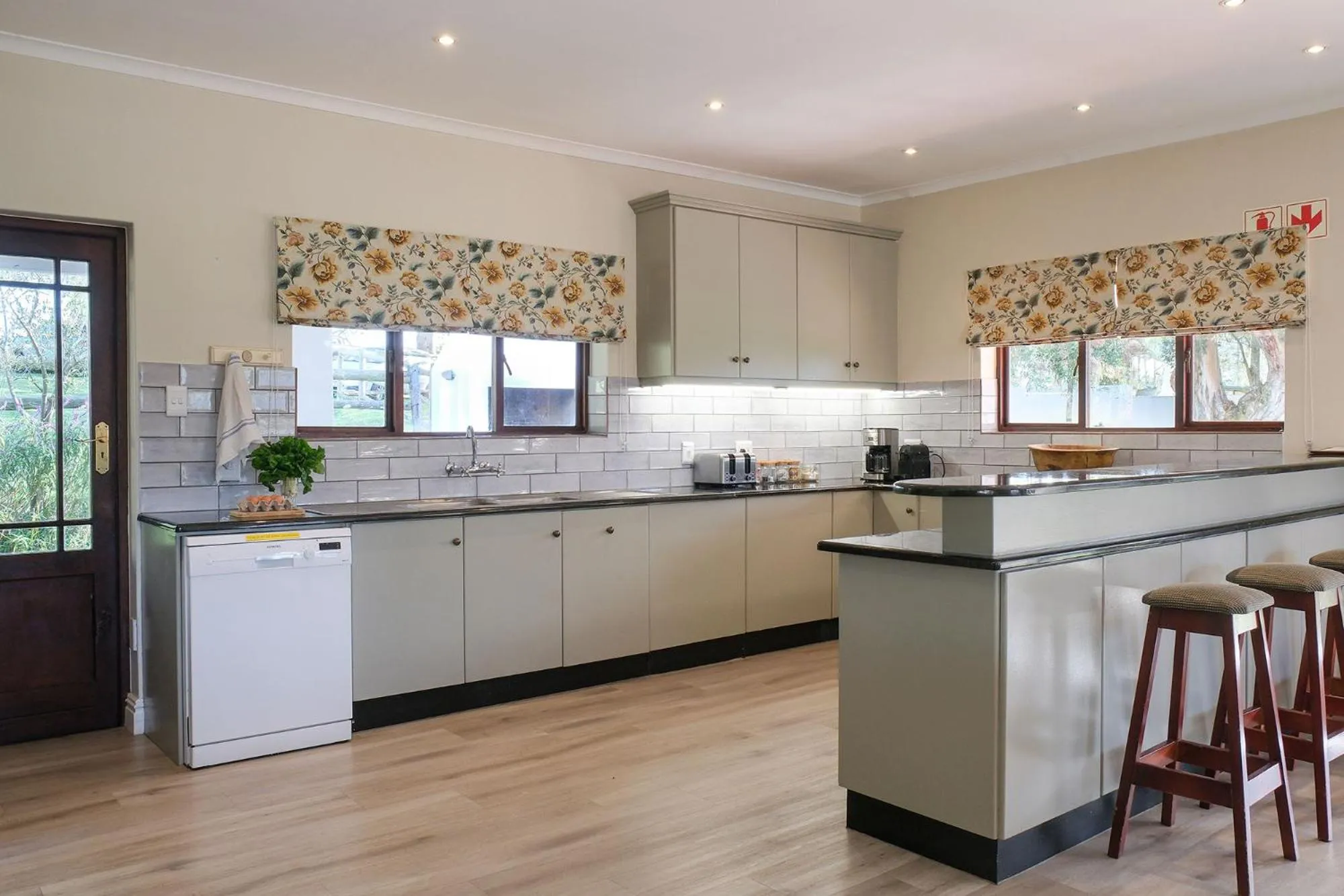 Coffee/tea facilities in High Season Farm Luxury Cottages