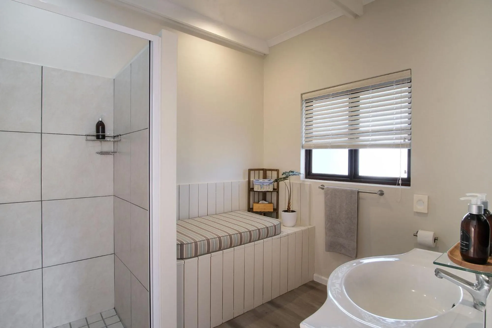 Bathroom in High Season Farm Luxury Cottages