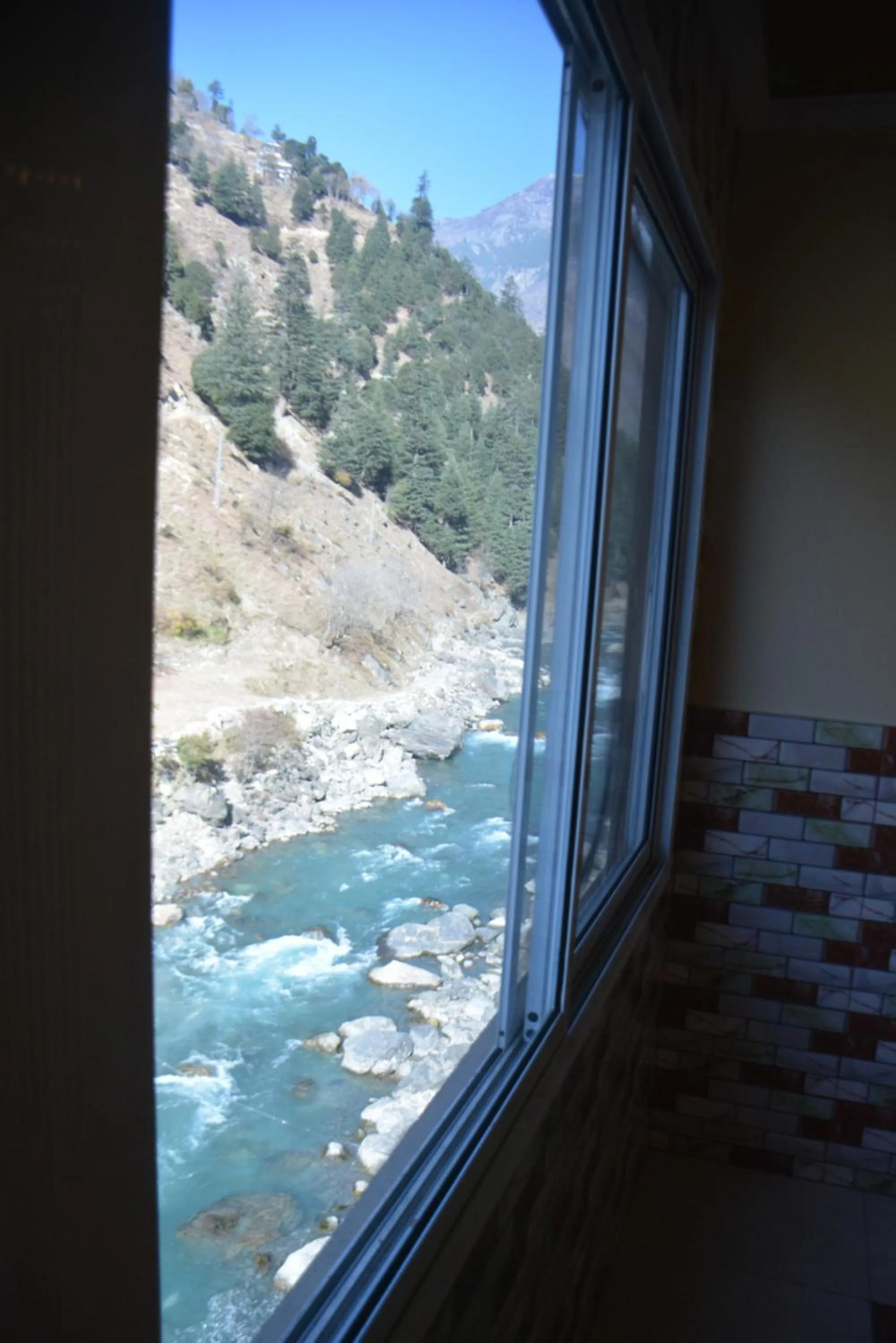 Day in PC Green Hotel, Mahandri, Kaghan