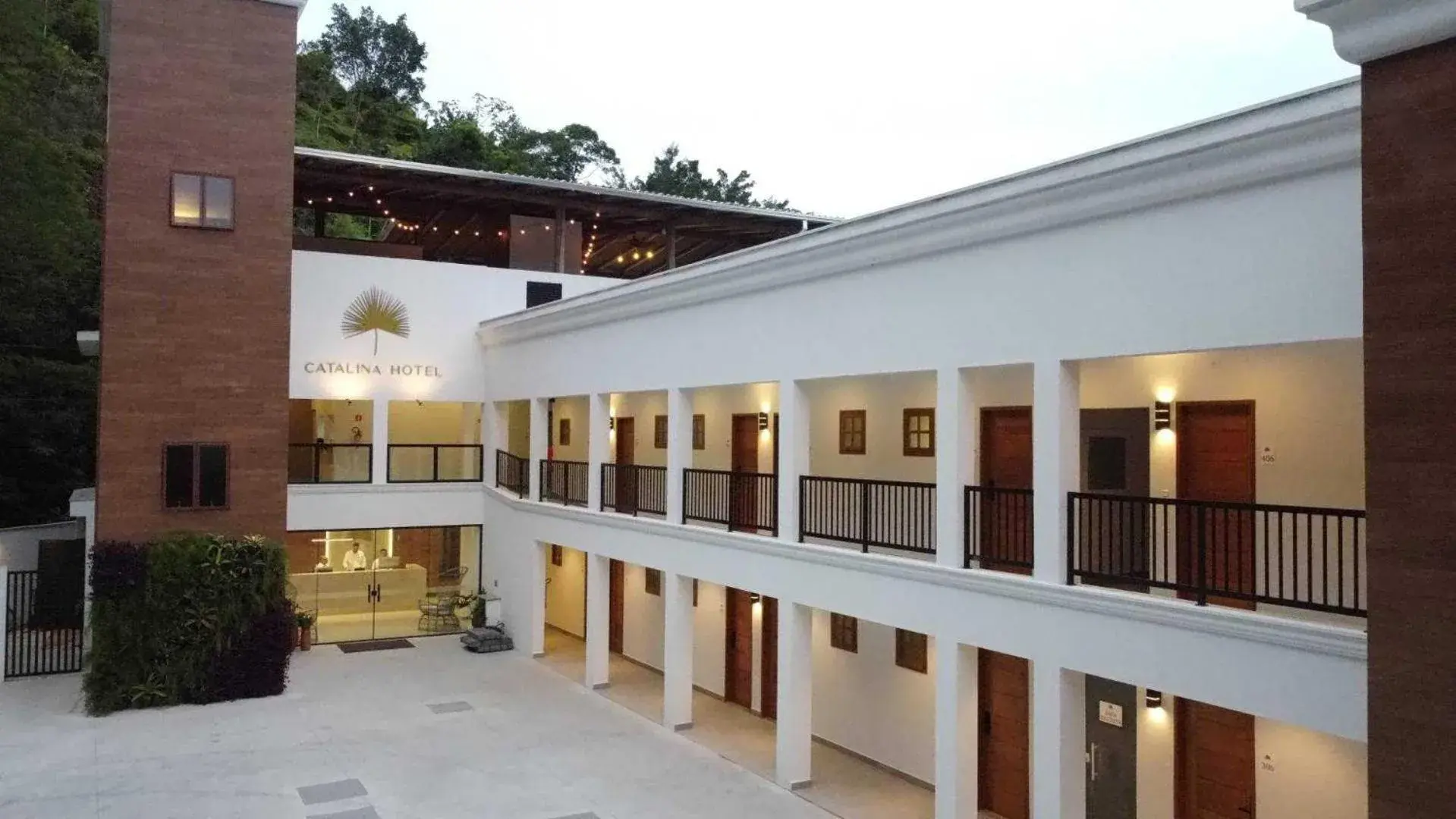 Facade/entrance in Catalina Hotel Facade/entrance in Catalina Hotel