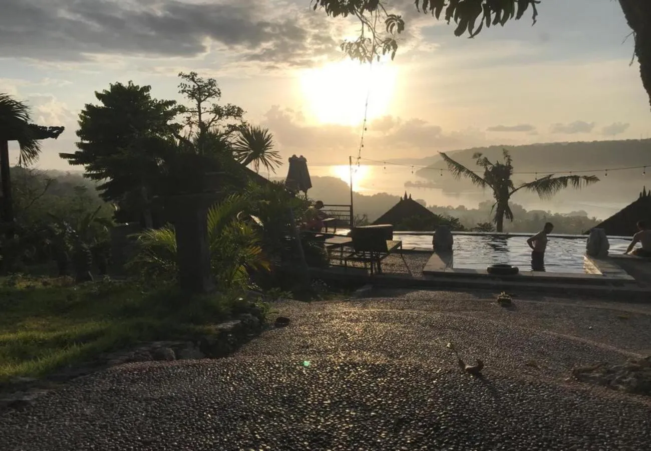 Sea view in Sunrise Ocean Hut's Lembongan