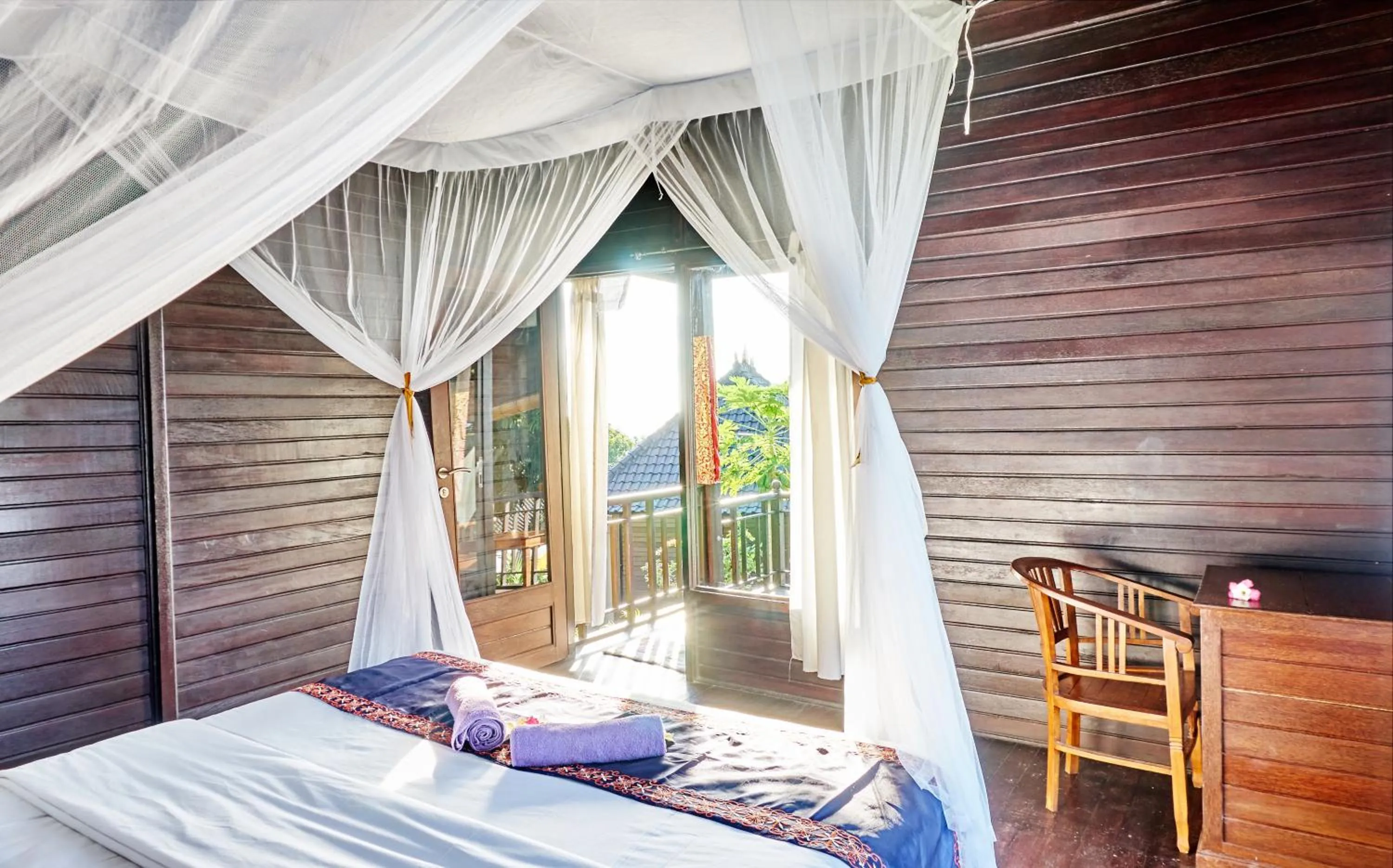 Balcony/Terrace in Sunrise Ocean Hut's Lembongan