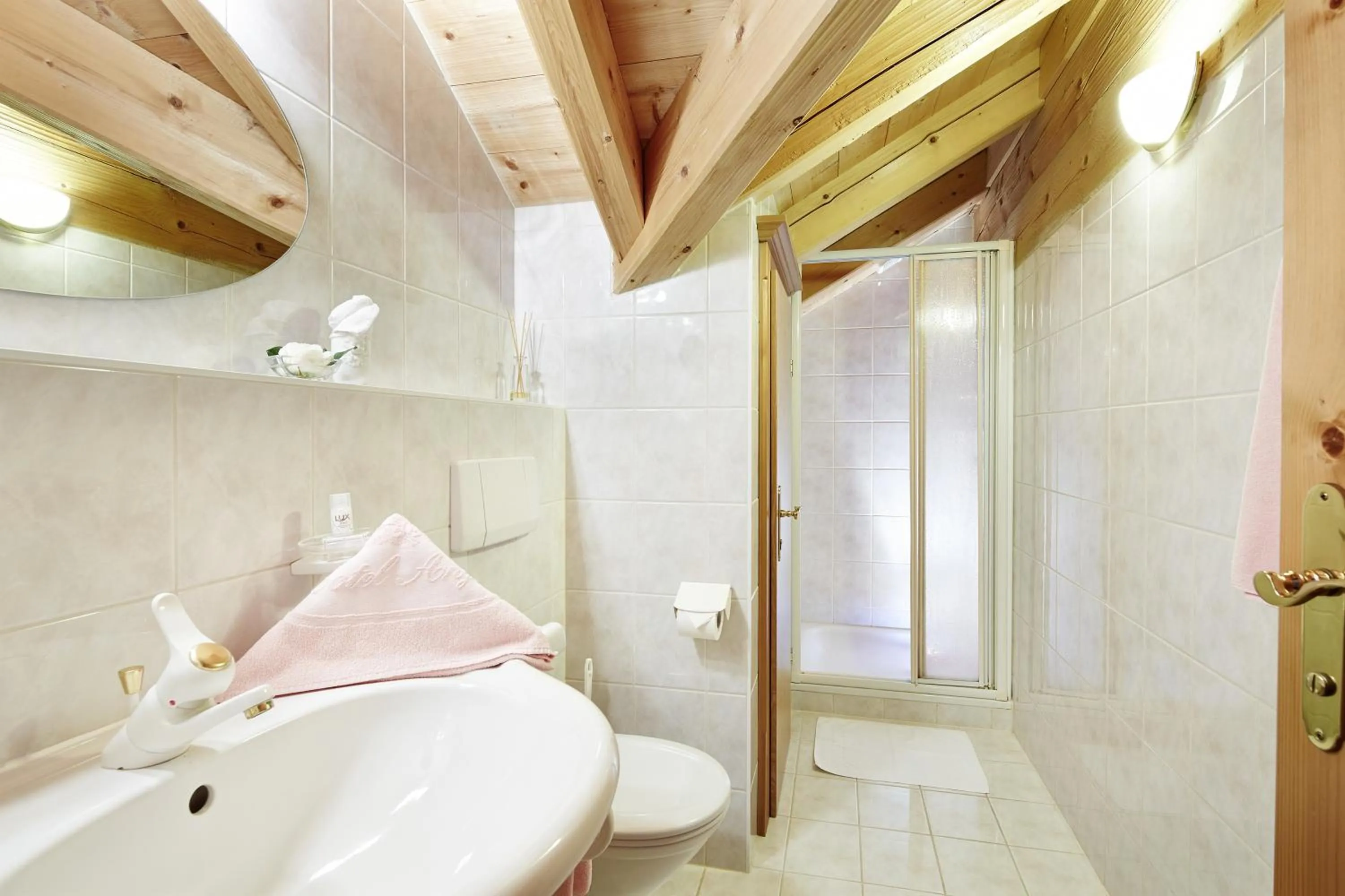 Bathroom in Villa Angela