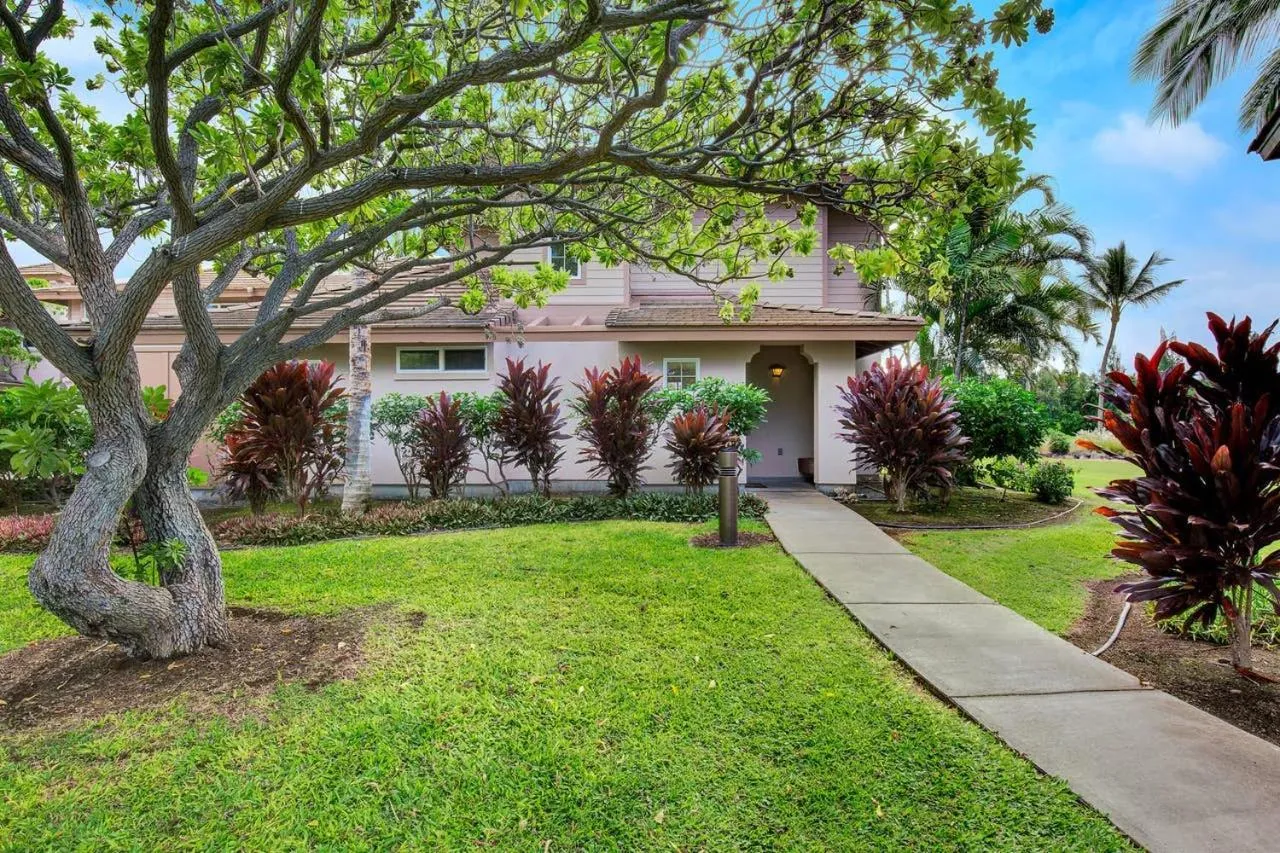 Waikoloa Colony Villas