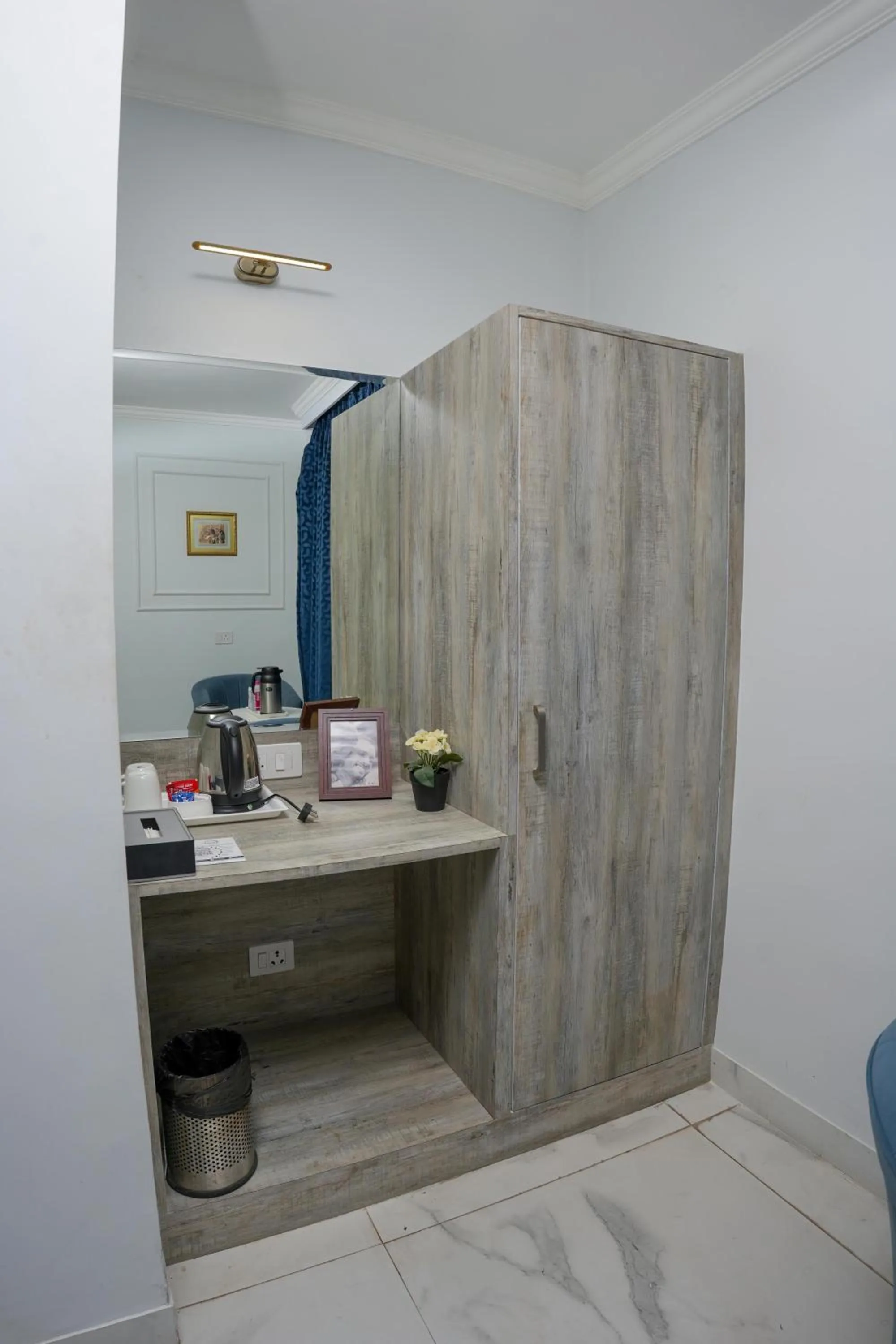 wardrobe in The Shanti A Boutique Hotel