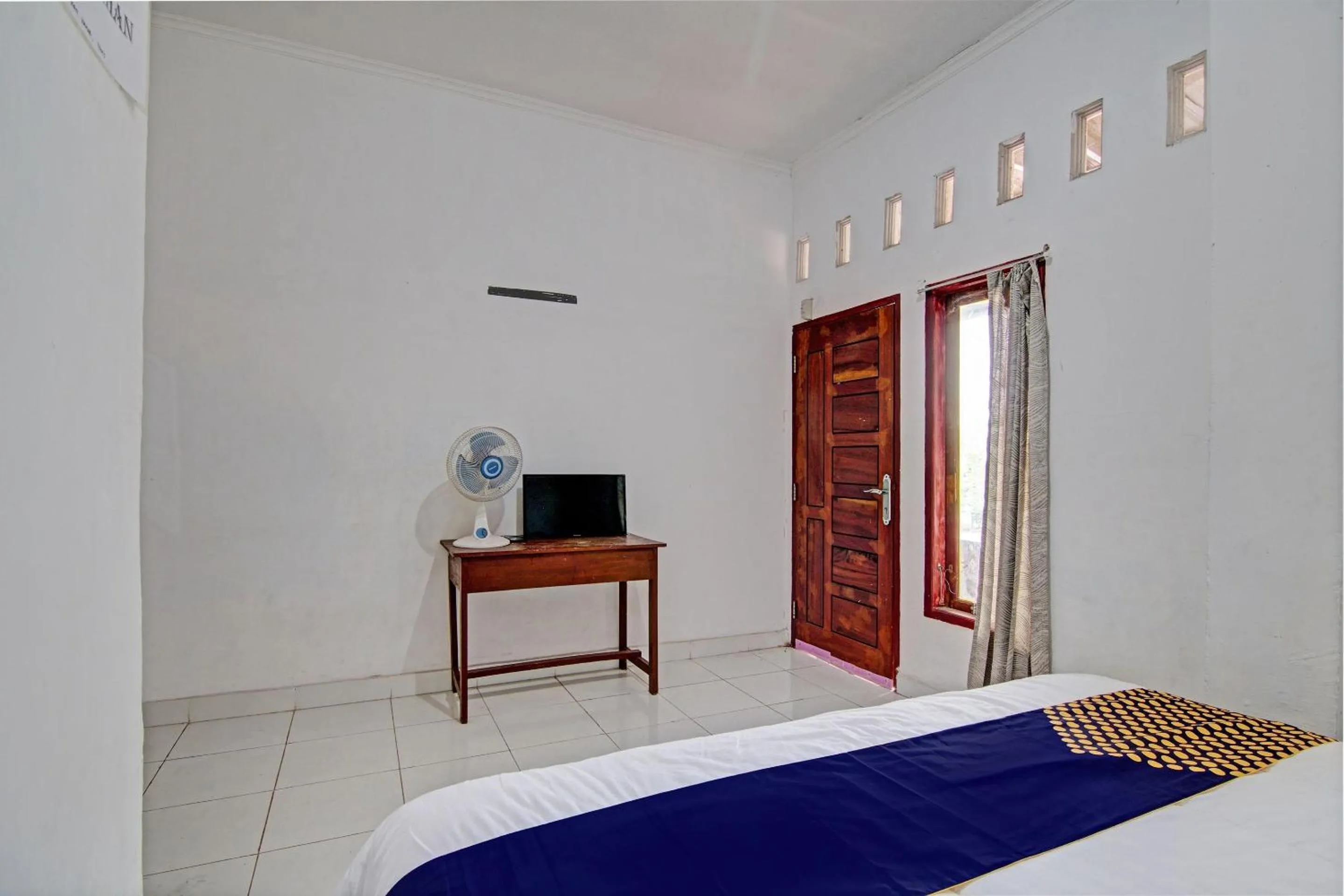 Bedroom, Bed in Hotel O Meranti HomestayNearJembatan Siak