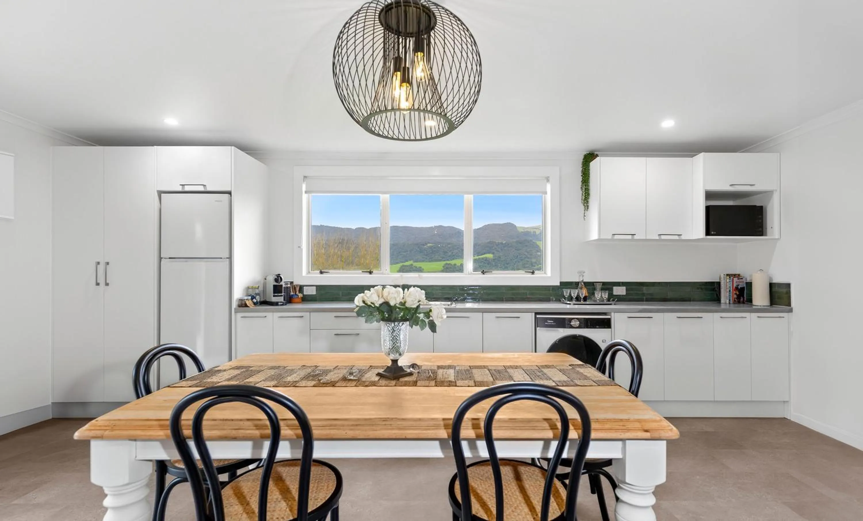 Kitchen or kitchenette in Matamata Lodge