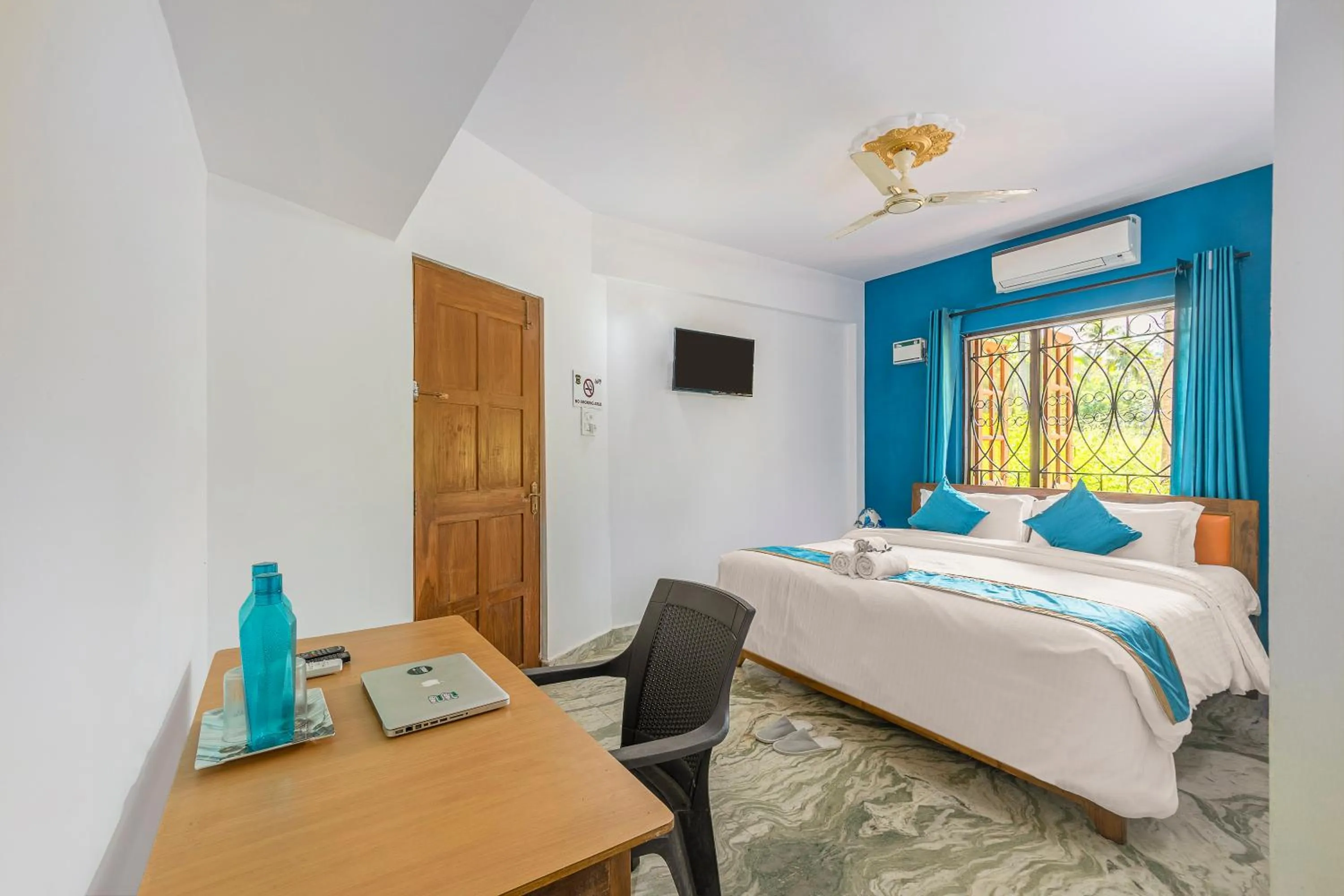 Bedroom, Bed in The Sequeira Goa