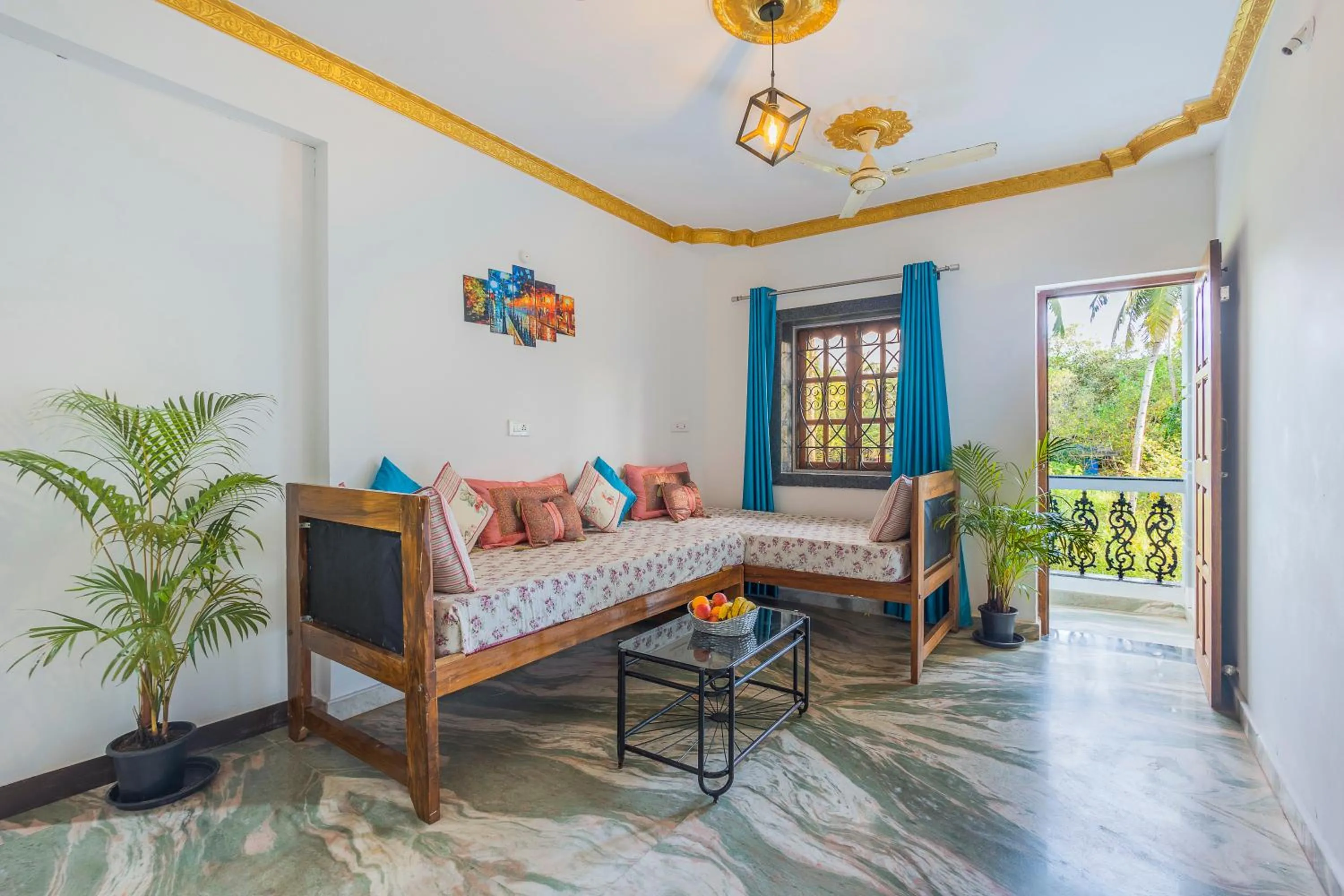 Living room, Bed in The Sequeira Goa