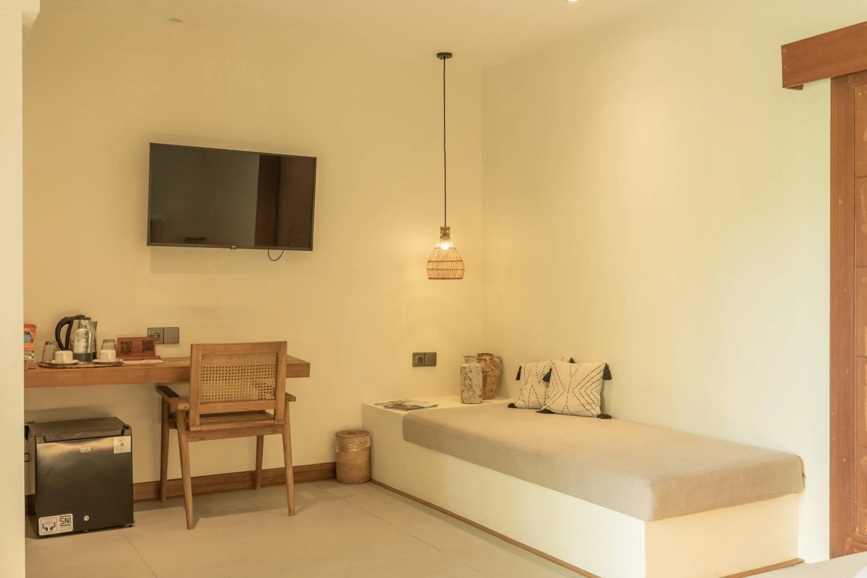 Bedroom, Bed in Reset Lombok Hotel
