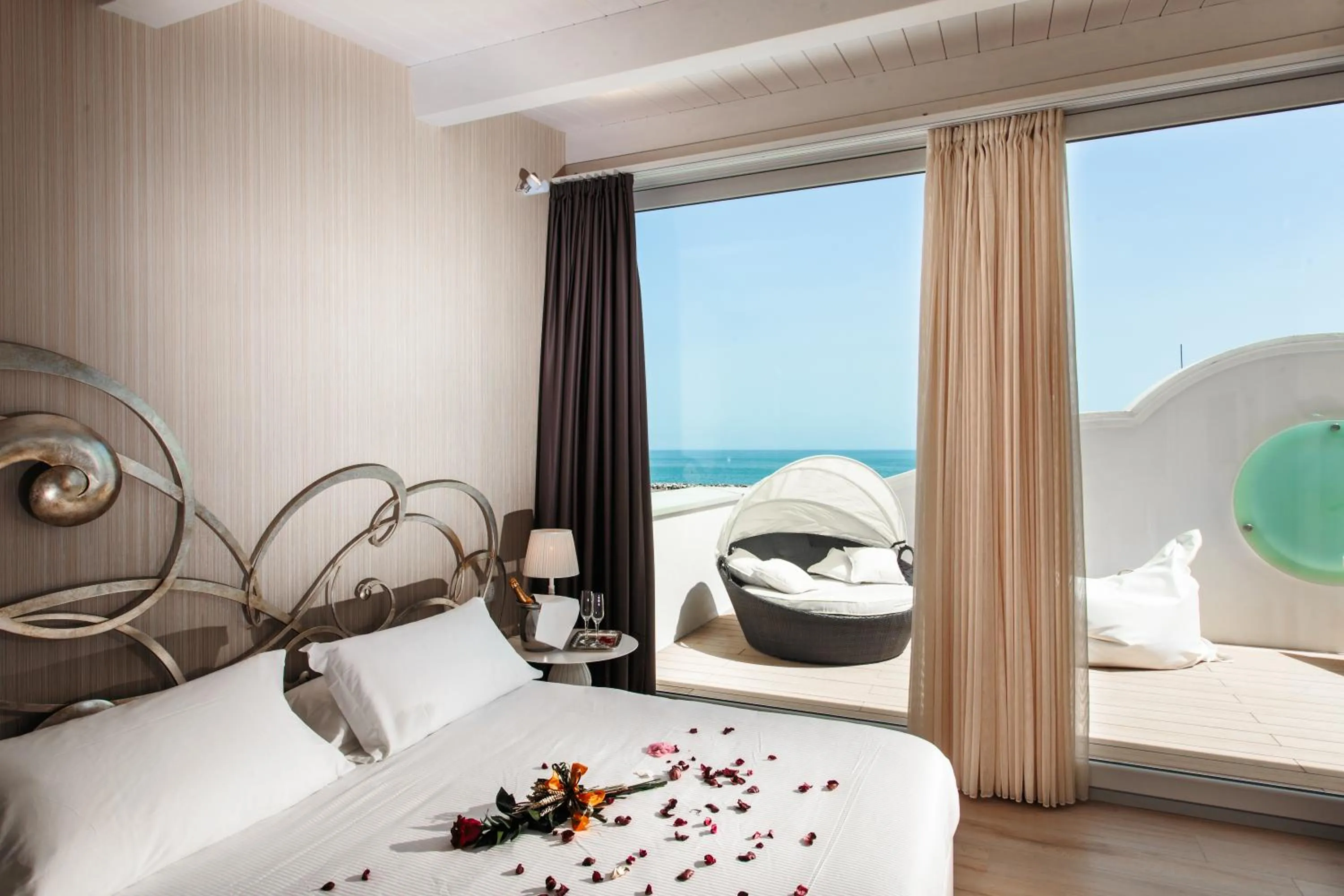 Bedroom, Bed in Princier Fine Resort & SPA