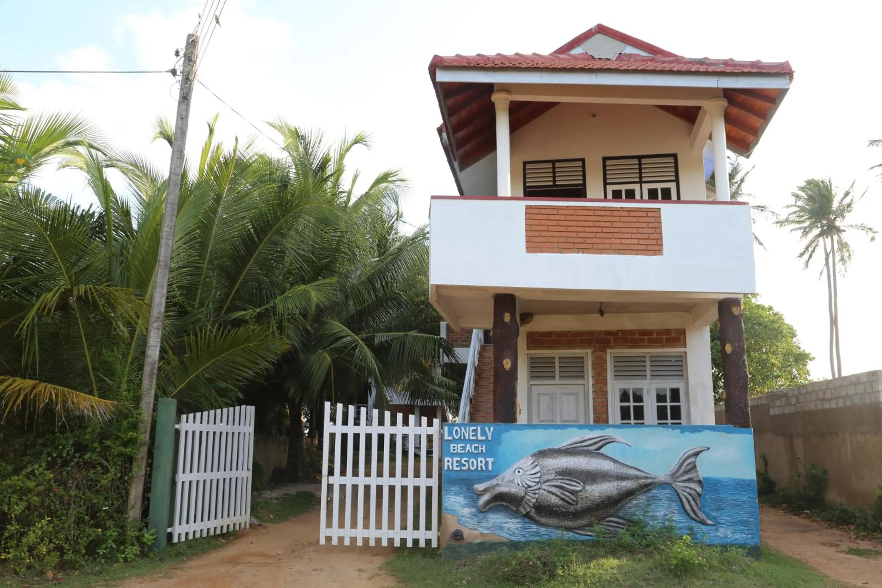 Facade/entrance in Lonely Beach Resort Tangalle