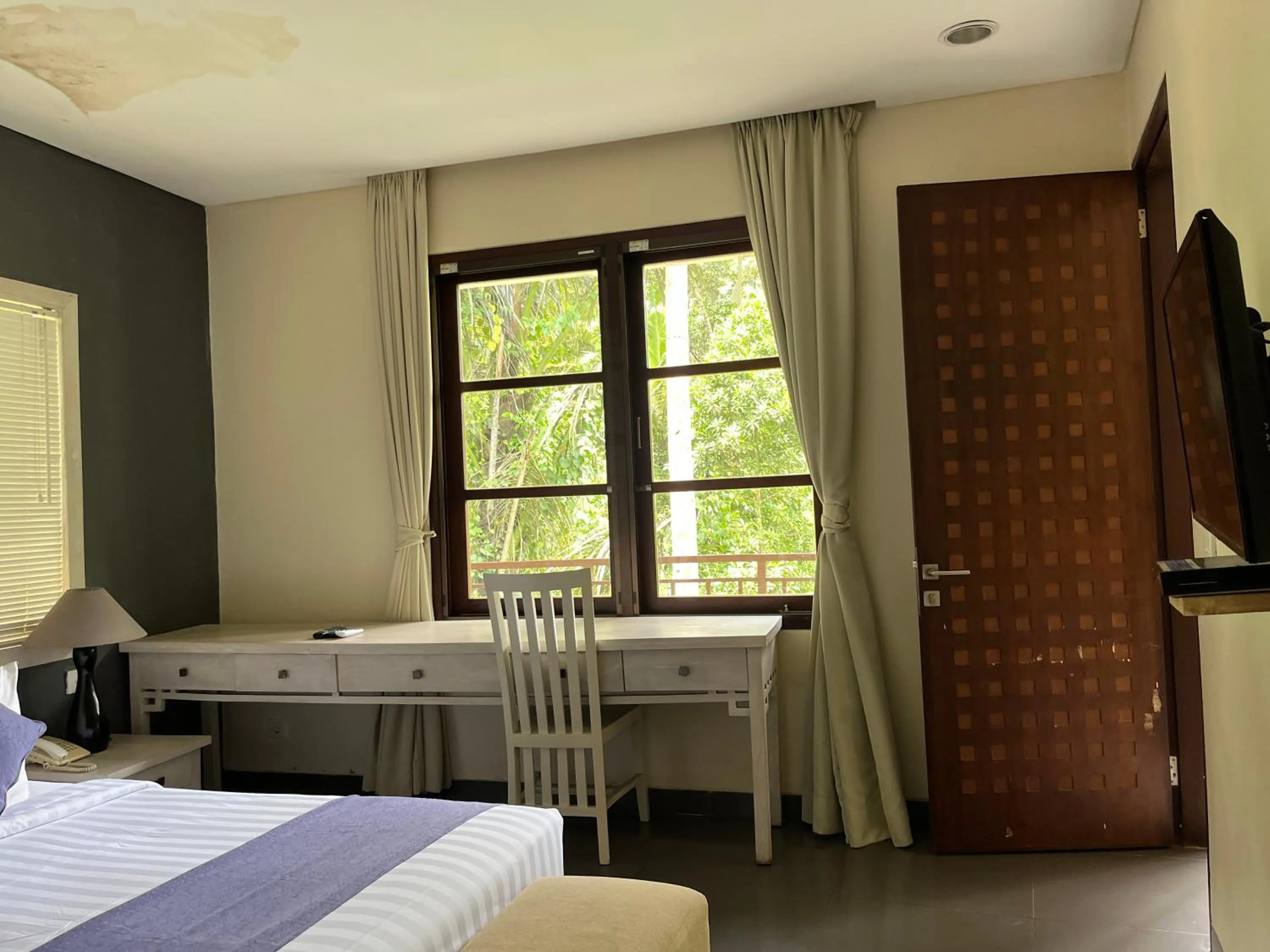 Bed in Labak River Hotel by EPS