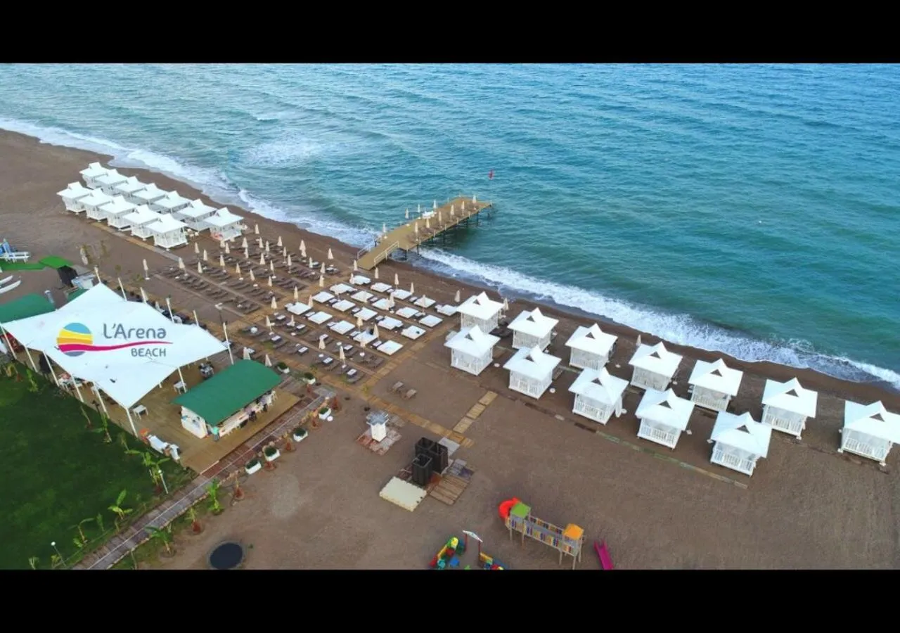 Beach in Loi Suite
