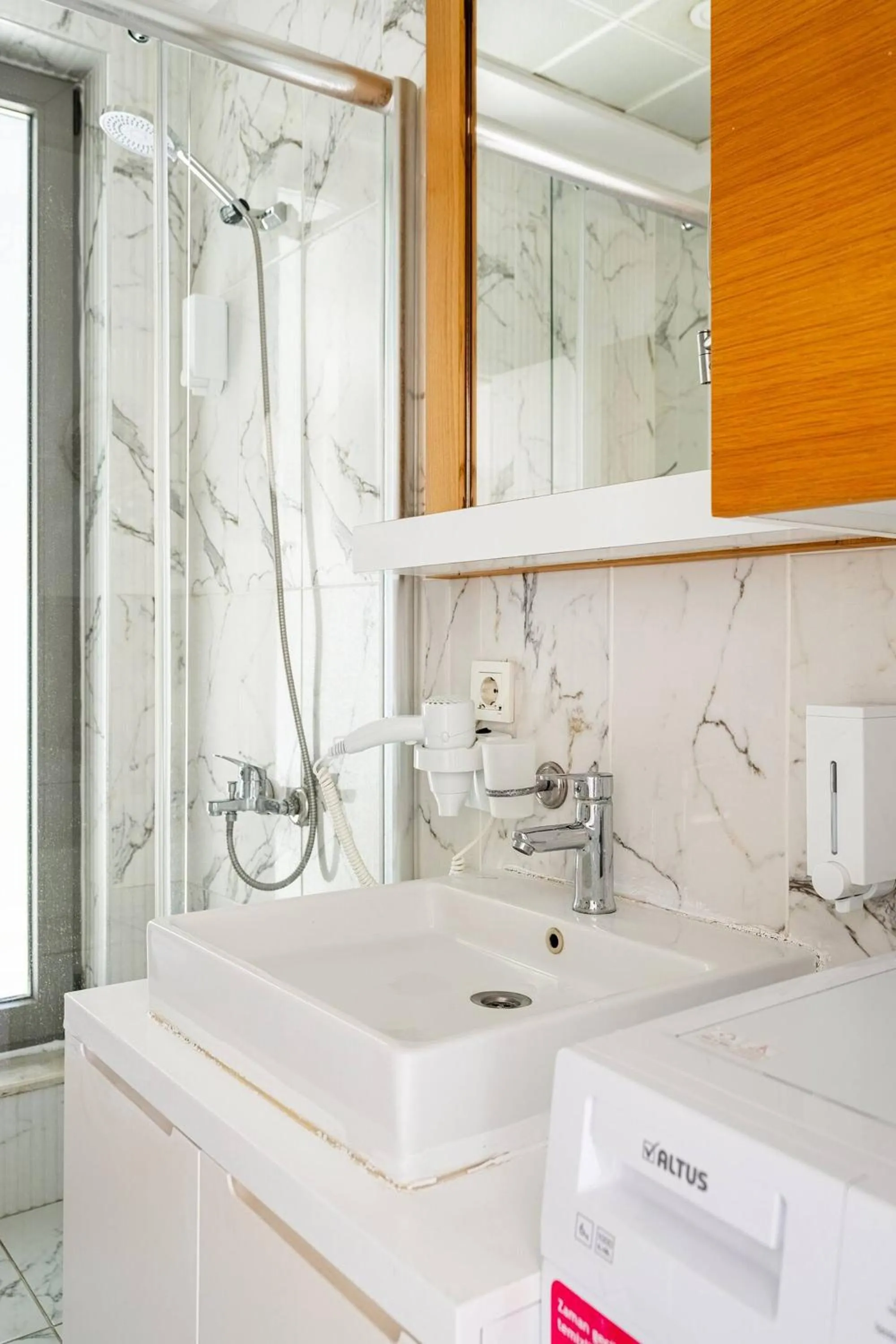 Bathroom in Loi Suite