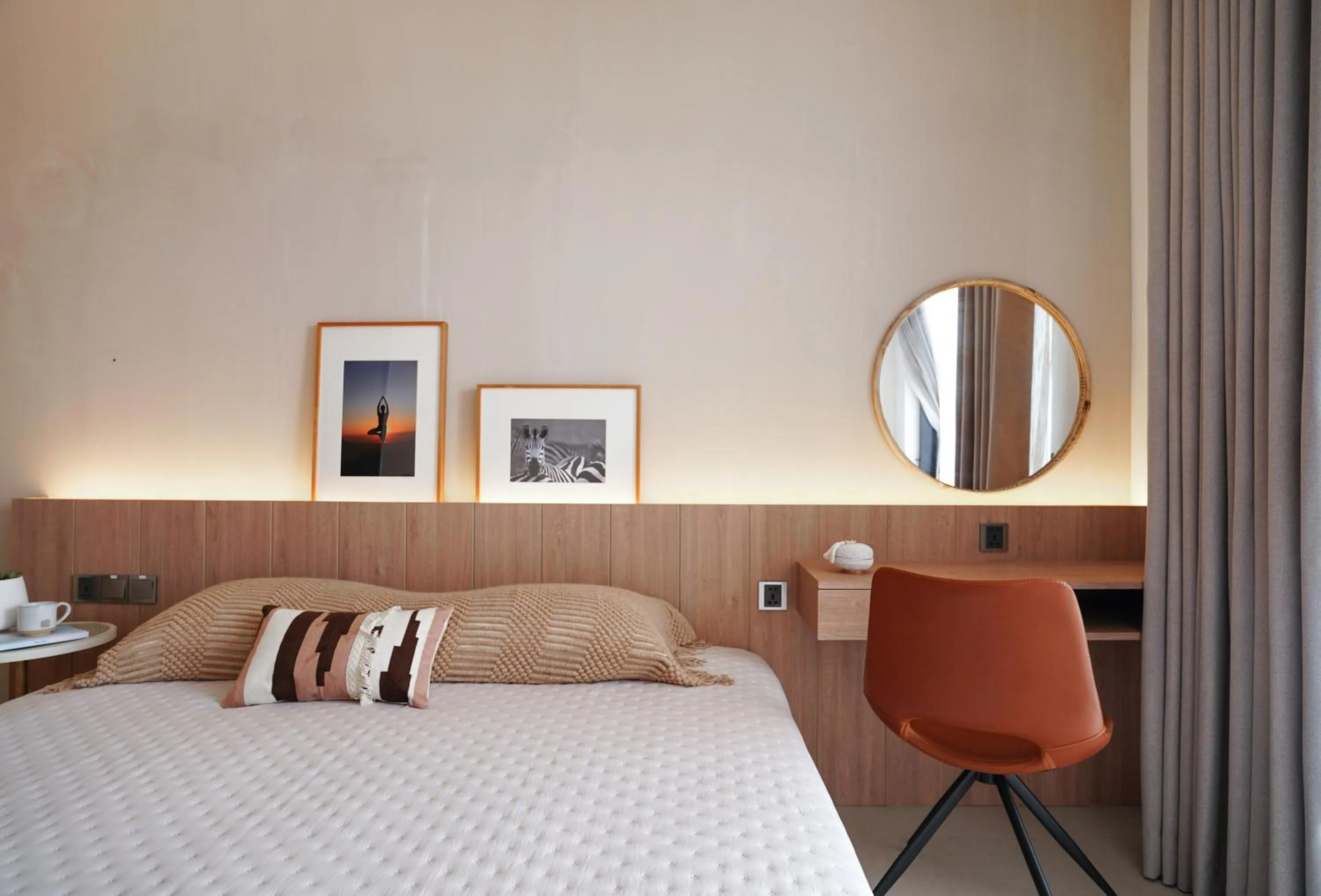 Bed in Velea@Rose Apple Square