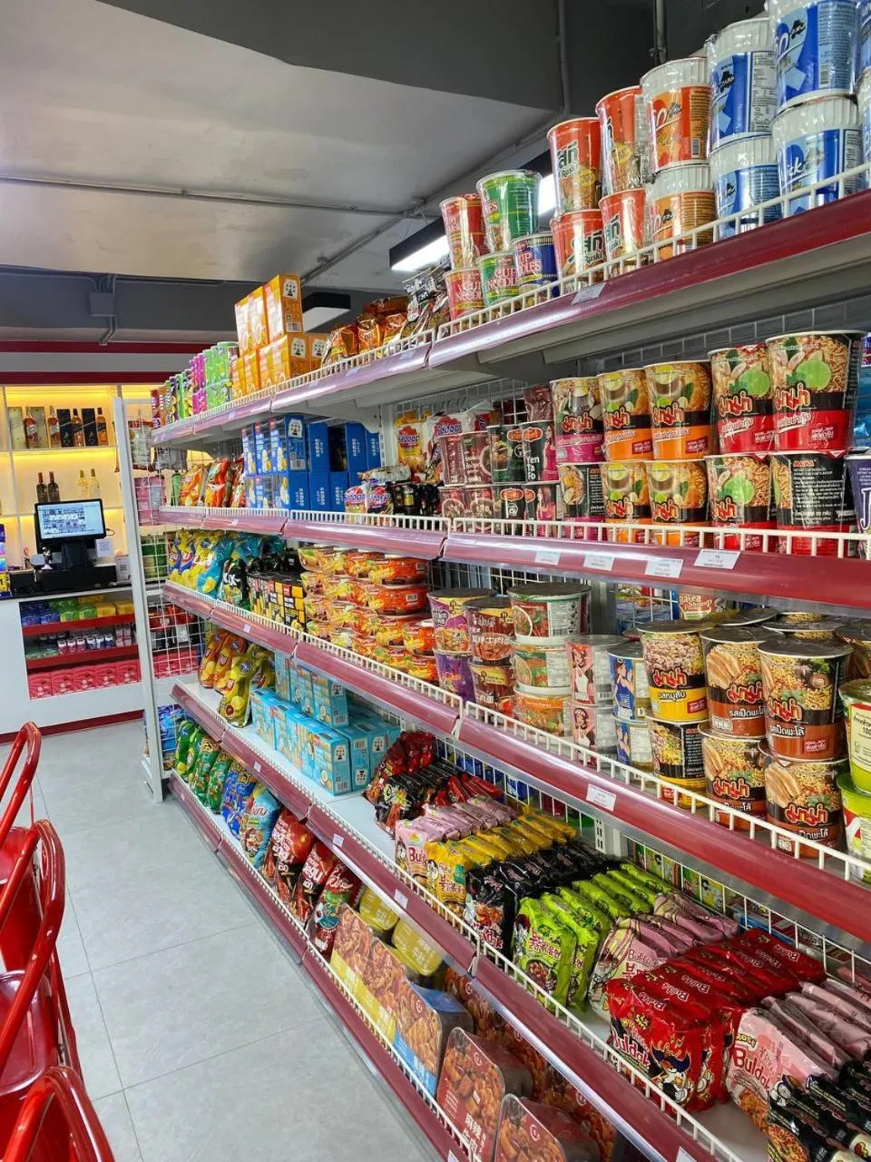 On-site shops in Velea@Rose Apple Square