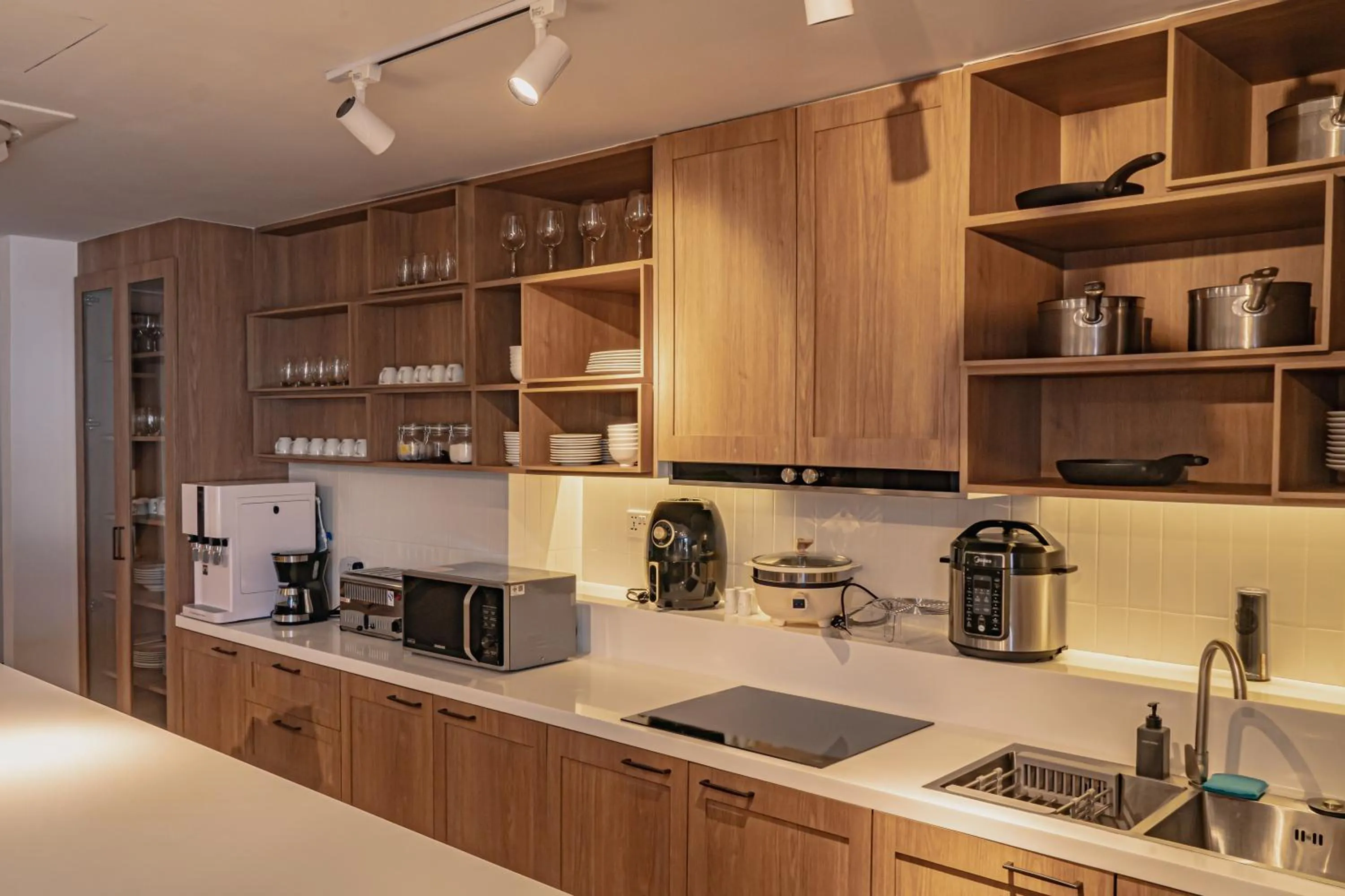 Communal kitchen in Velea@Rose Apple Square