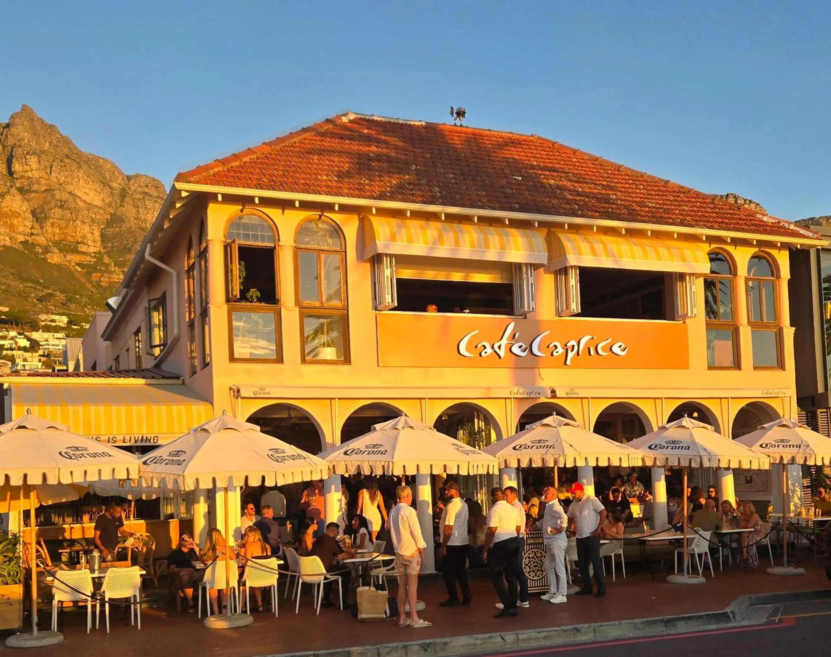 Restaurant/places to eat in South Beach Camps Bay Boutique Hotel