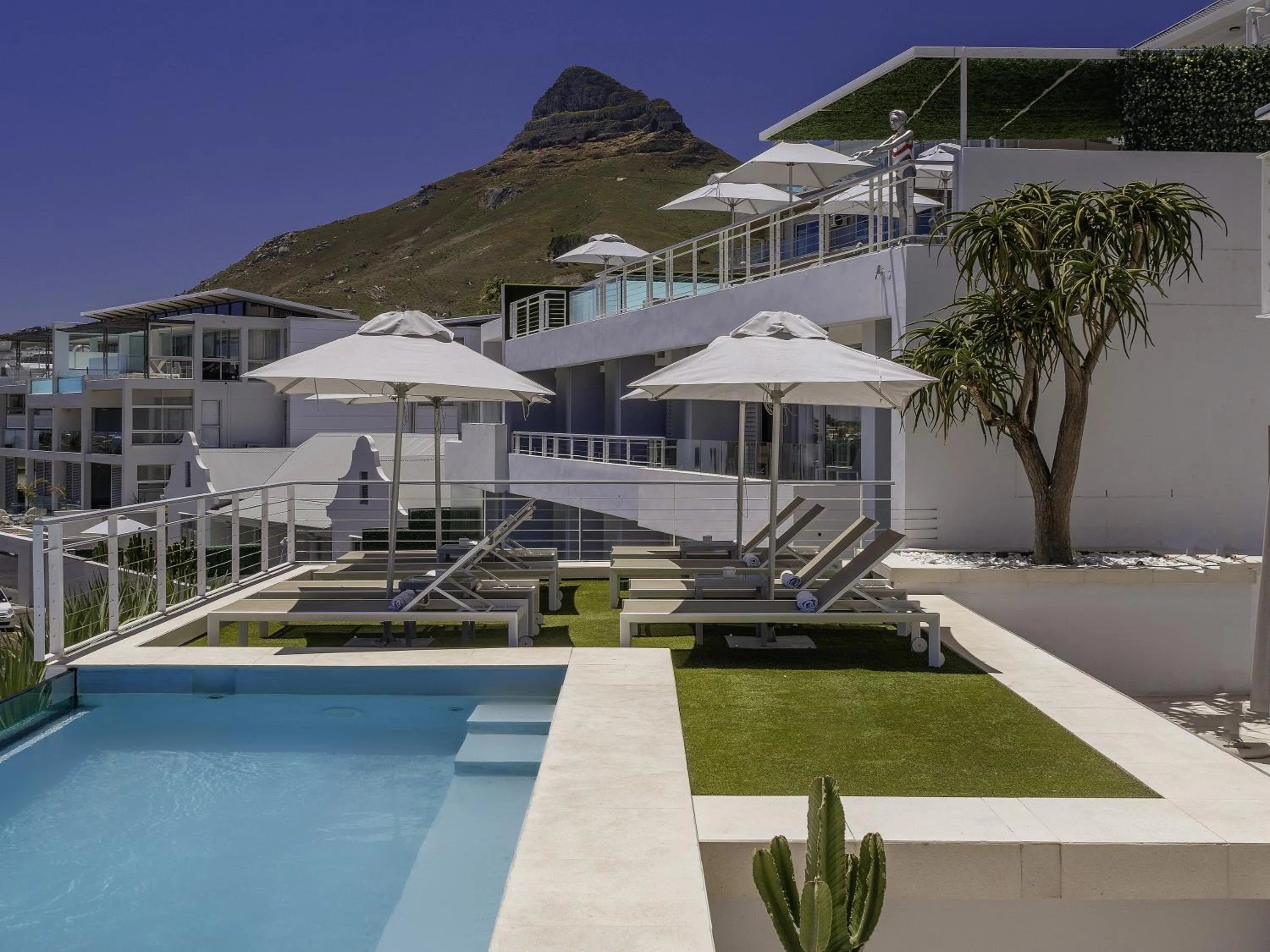 Property building in South Beach Camps Bay Boutique Hotel